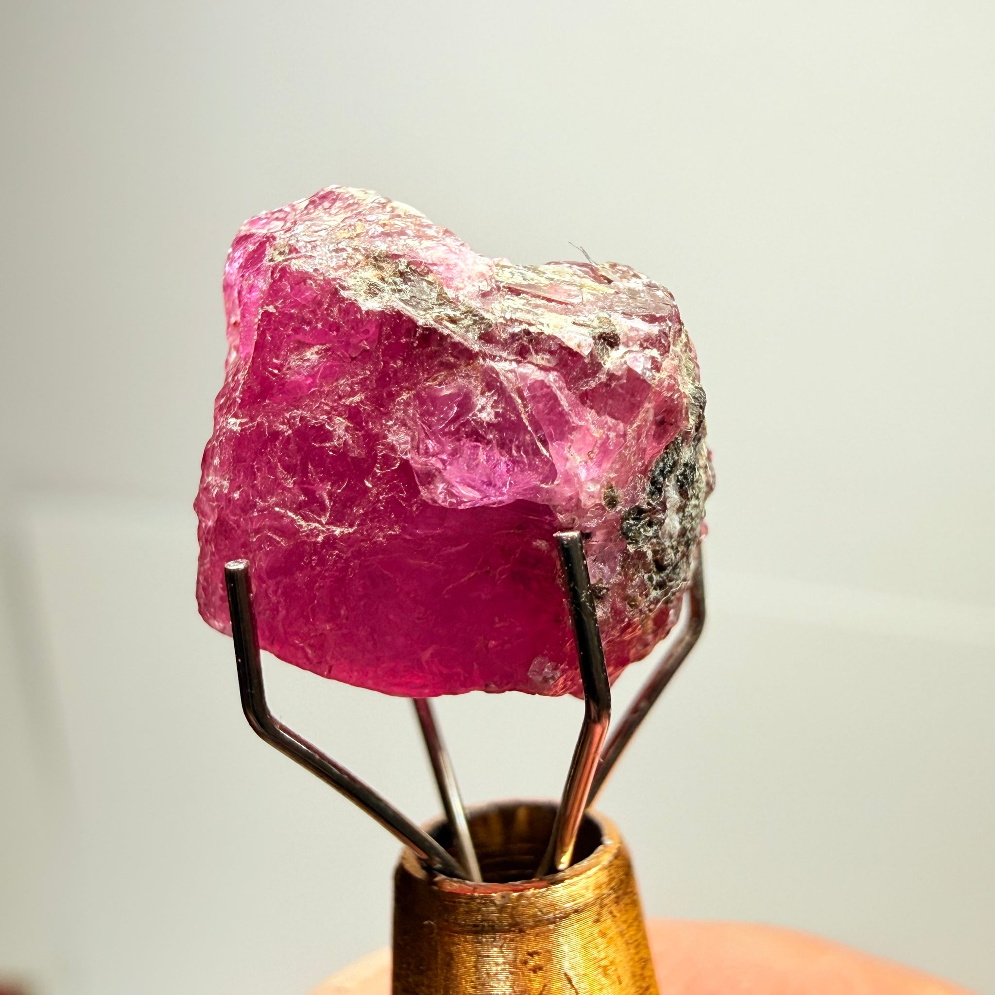 Winza Sapphire, 9.23ct, Winza, Tanzania, Untreated Unheated, included but can be faceted with inclusions, see backlit pics and video