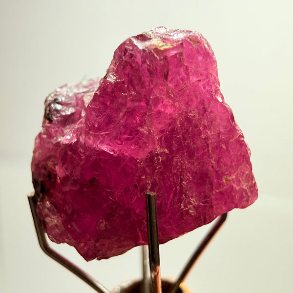 Winza Sapphire, 9.23ct, Winza, Tanzania, Untreated Unheated, included but can be faceted with inclusions, see backlit pics and video