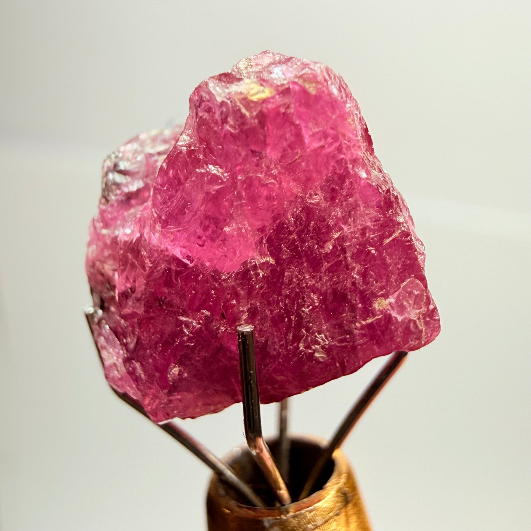 Winza Sapphire, 9.23ct, Winza, Tanzania, Untreated Unheated, included but can be faceted with inclusions, see backlit pics and video