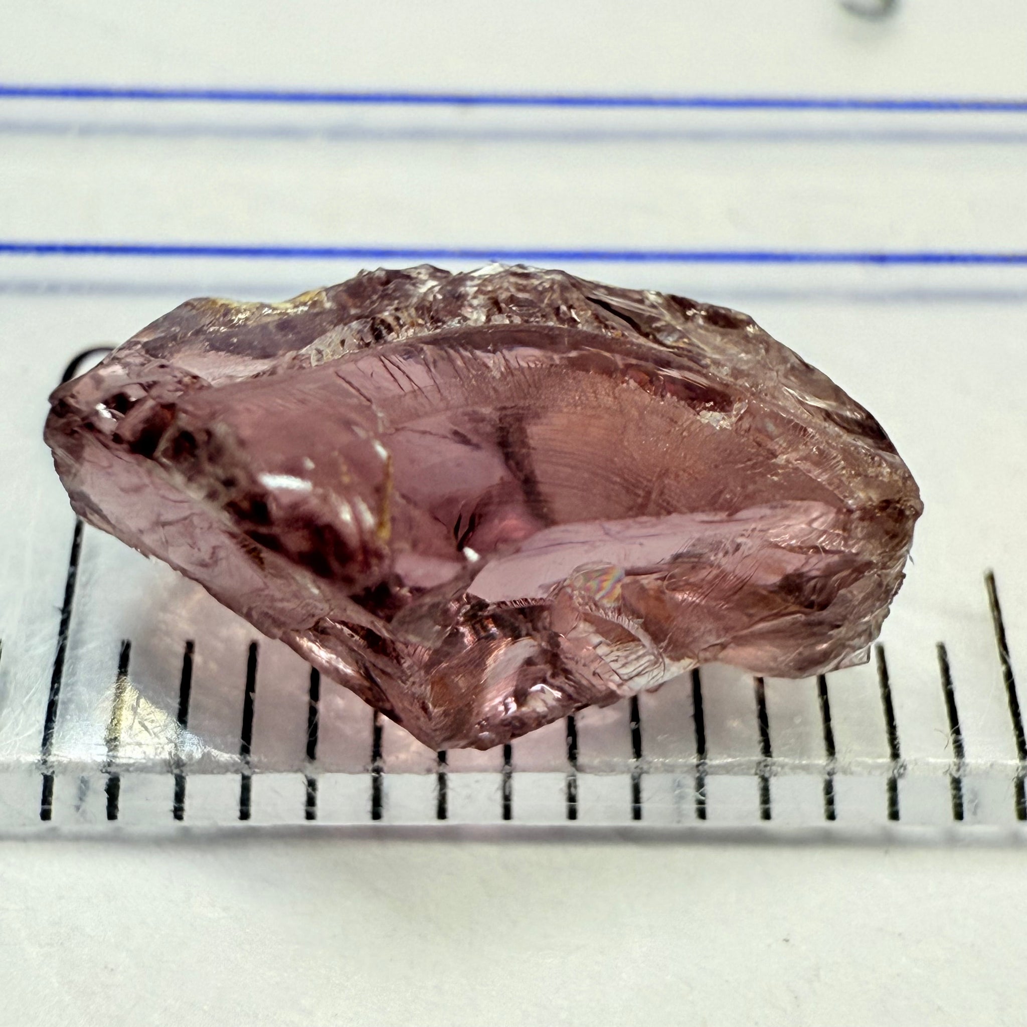 Mahenge Spinel, 3.50ct, Mahenge, Tanzania, VS, Untreated Unheated. Colour changing/shifting