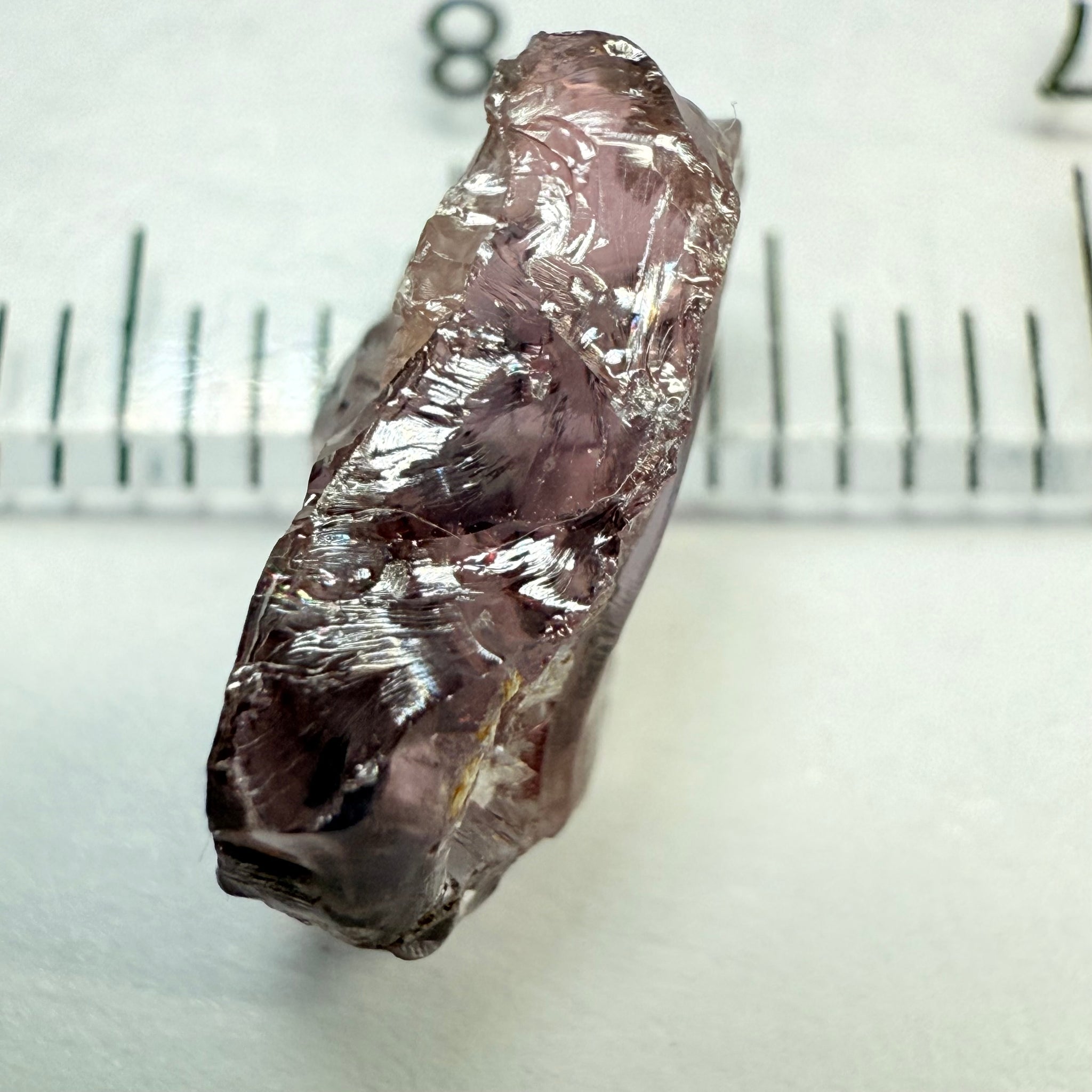 Mahenge Spinel, 3.50ct, Mahenge, Tanzania, VS, Untreated Unheated. Colour changing/shifting