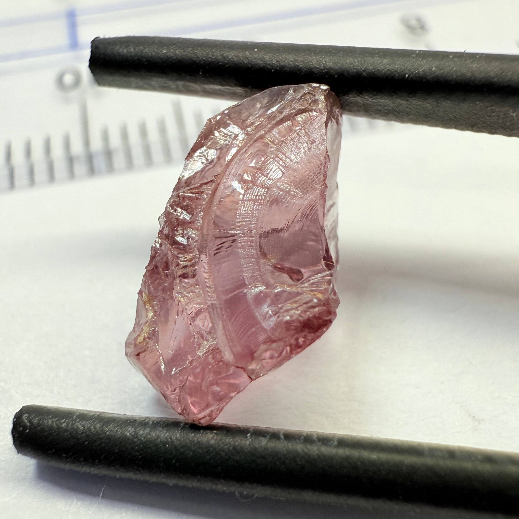 Mahenge Spinel, 3.50ct, Mahenge, Tanzania, VS, Untreated Unheated. Colour changing/shifting