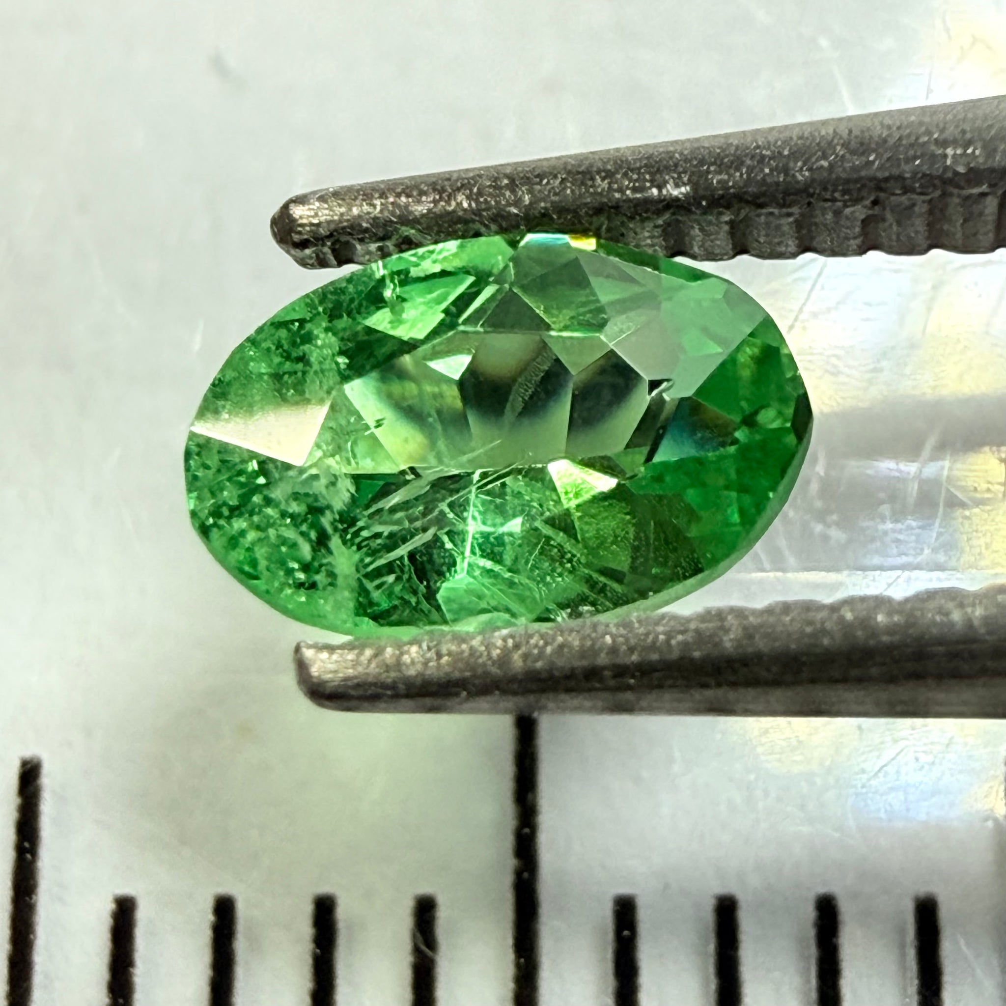 Tsavorite Garnet, 0.32ct, Tanzania, Untreated Unheated