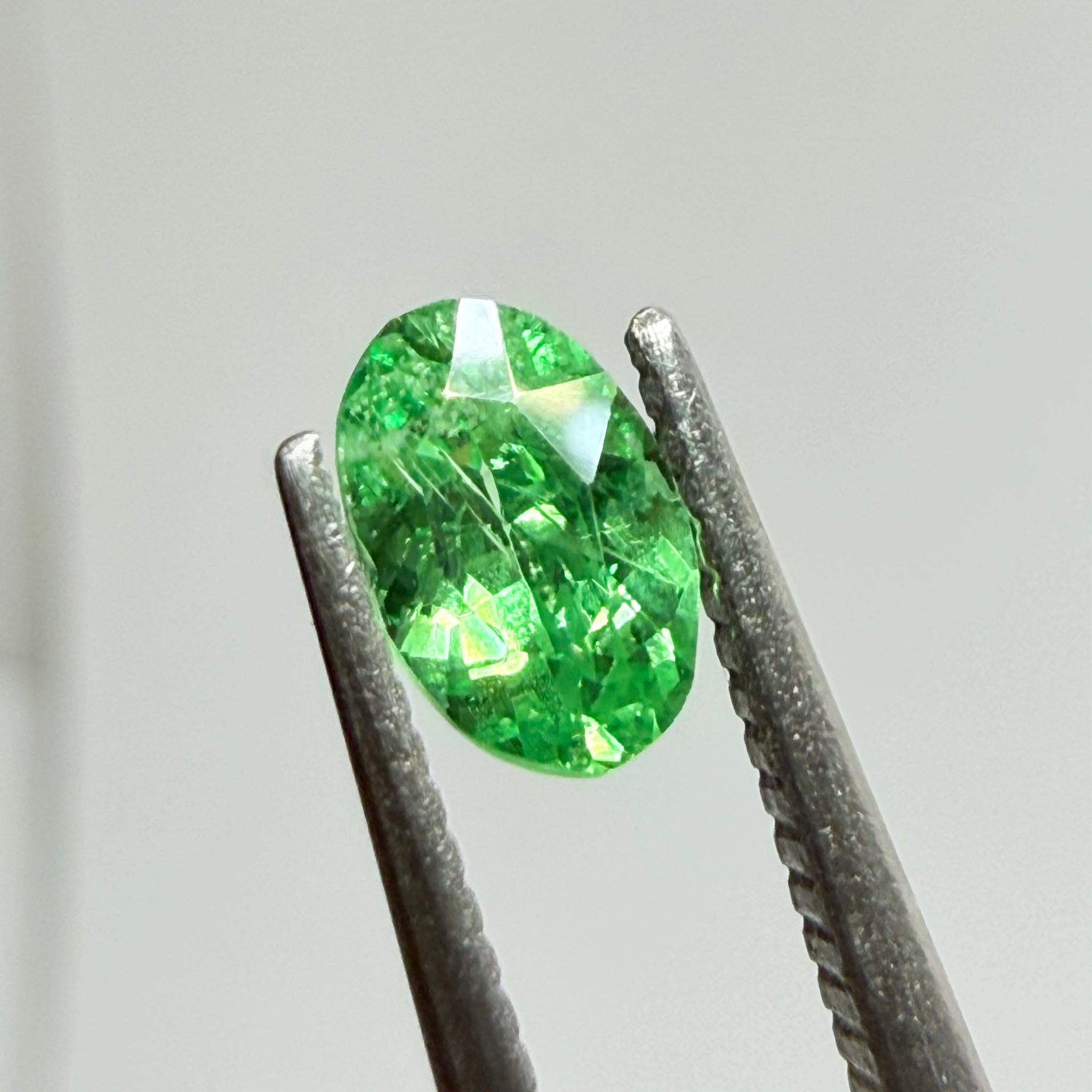 Tsavorite Garnet, 0.32ct, Tanzania, Untreated Unheated
