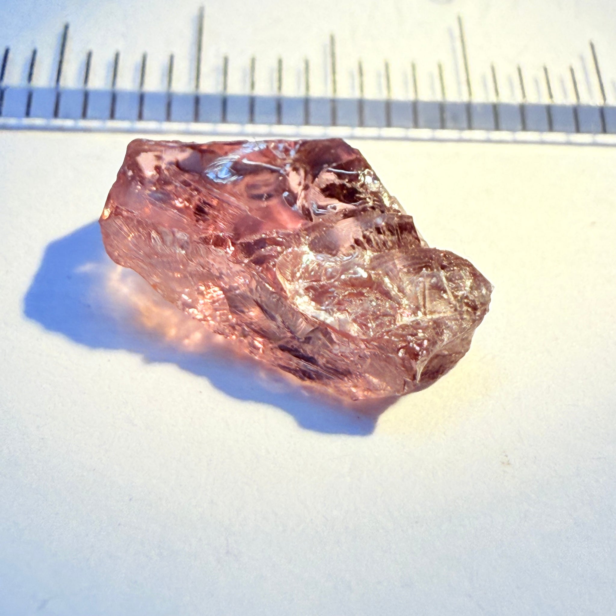 Mahenge Spinel, 3.50ct, Mahenge, Tanzania, VS, Untreated Unheated. Colour changing/shifting