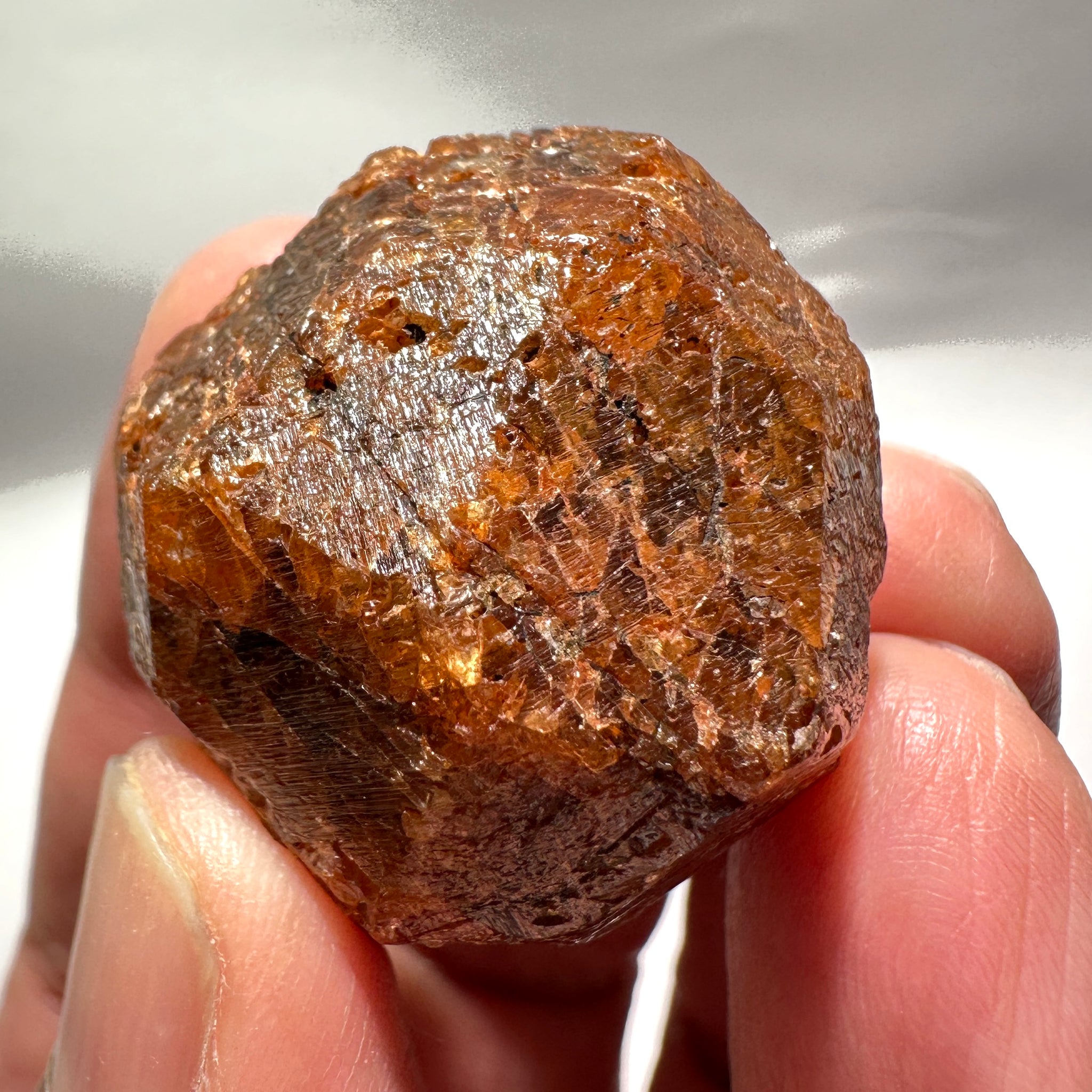 Mandarin Spessartite Garnet Crystal, 52.10gm / 260.50ct, Loliondo in Tanzania. 28.8 X 30.8 X 22mm, Untreated Unheated