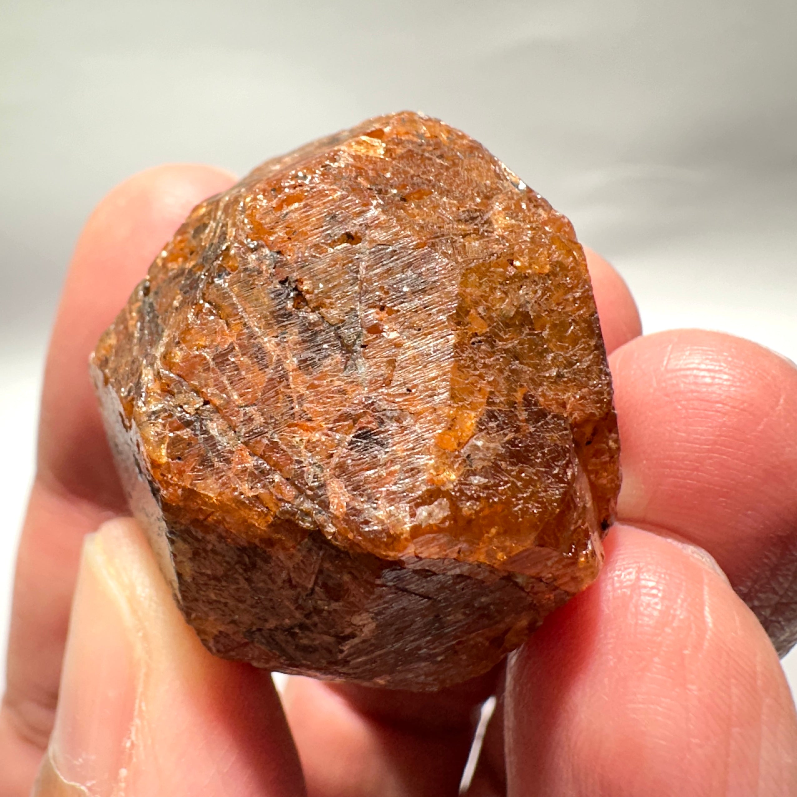 52.10gm / 260.50ct Mandarin Spessartite Garnet Crystal, Loliondo in Tanzania. 28.8 X 30.8 X 22mm, Untreated Unheated
