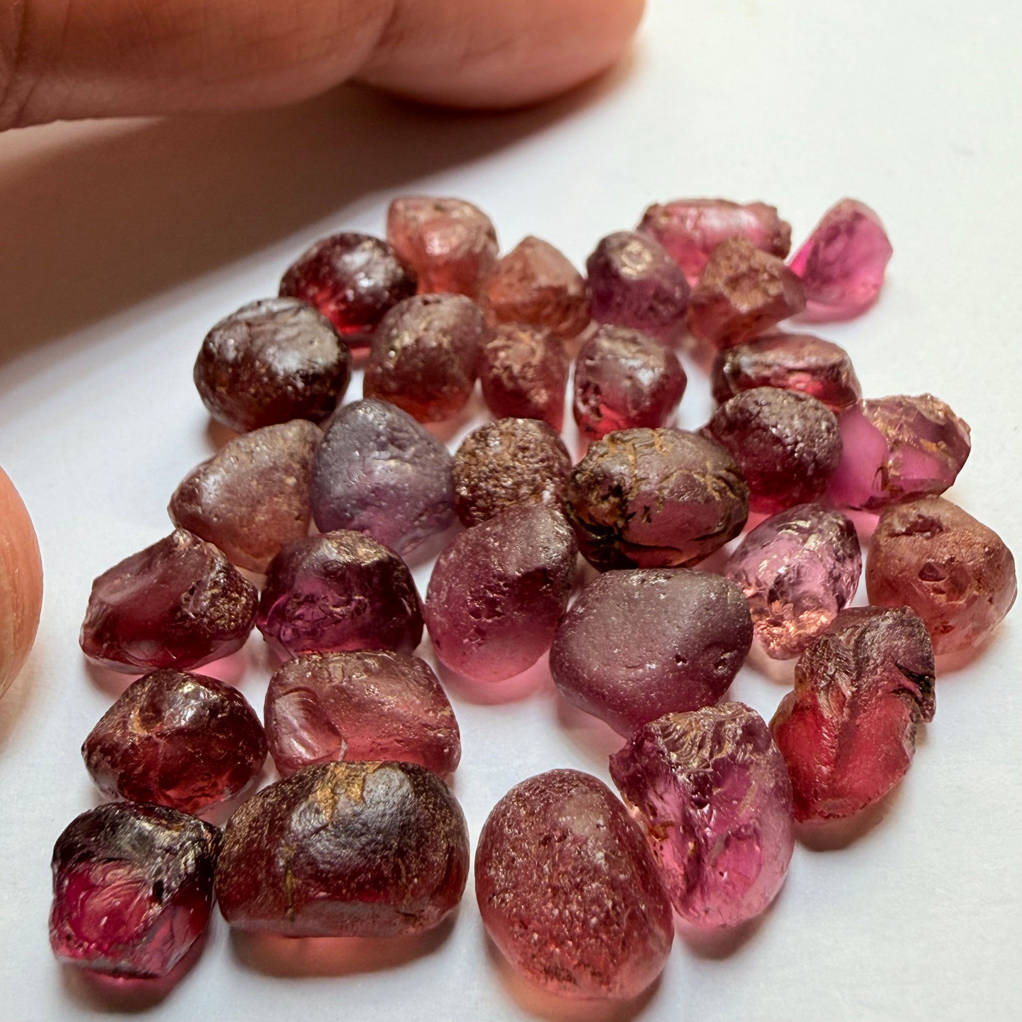 Lindi Garnet Lot, 96.90ct, Lindi, Tanzania, Untreated Unheated, 2.00ct-5.19ct, all vs-vvs, yes the grey one changes colour