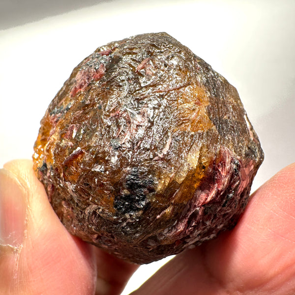 Mandarin Spessartite Garnet Crystal, 98gm / 490ct, Loliondo in Tanzania. 35.2 X 36.4 X 36.2mm, Untreated Unheated
