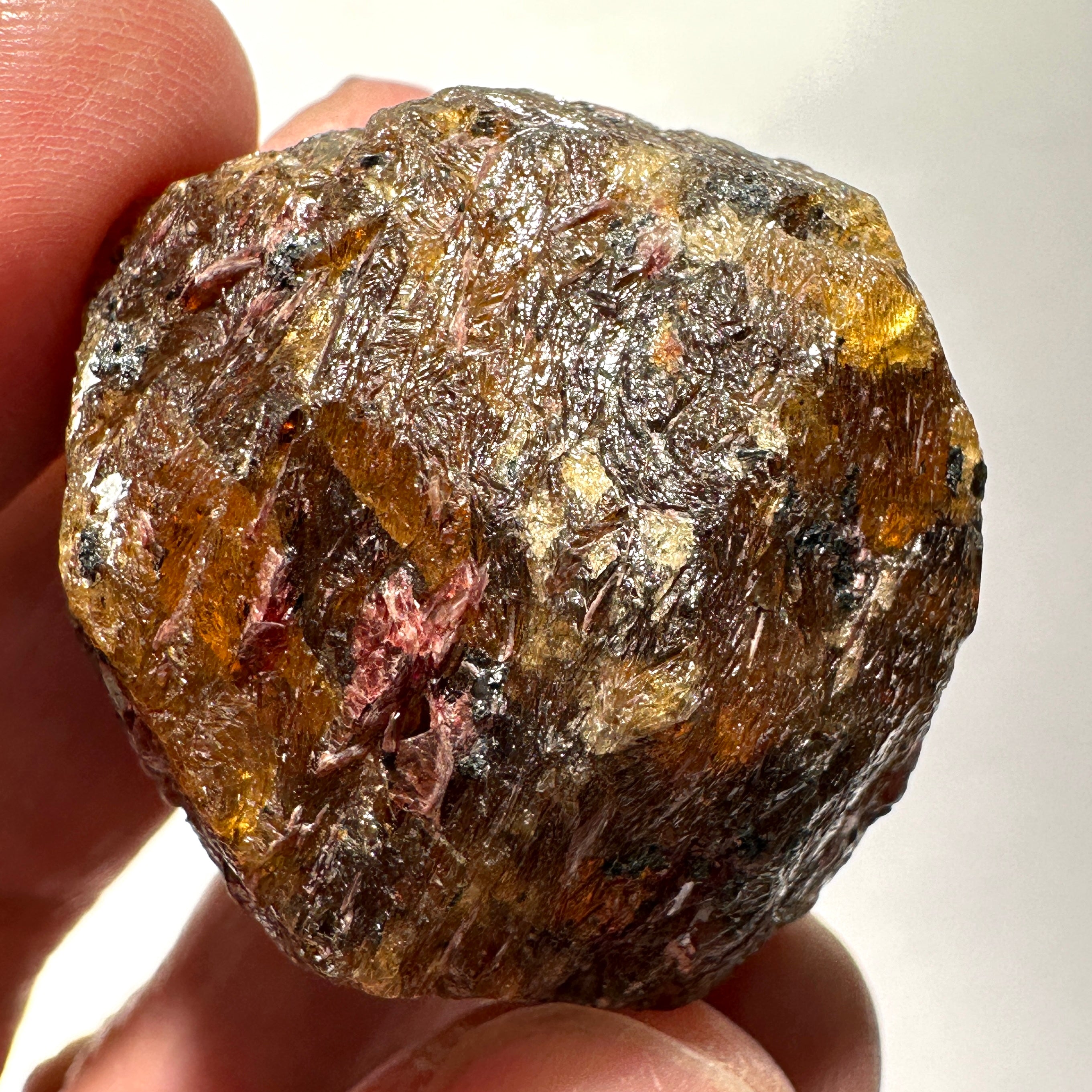 98gm / 490ct Mandarin Spessartite Garnet Crystal, Loliondo in Tanzania. 35.2 X 36.4 X 36.2mm, Untreated Unheated