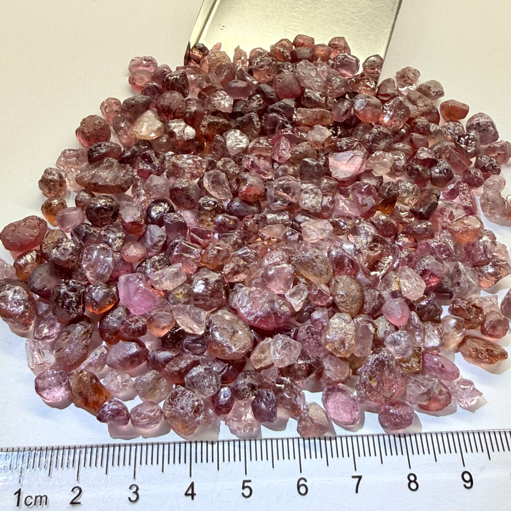 Mixed Garnet Lot some are Dragon Garnets too, 112.60gm / 563.00ct, Lindi, Tanzania, Untreated Unheated, all have inclusions but facetable with inclusions
