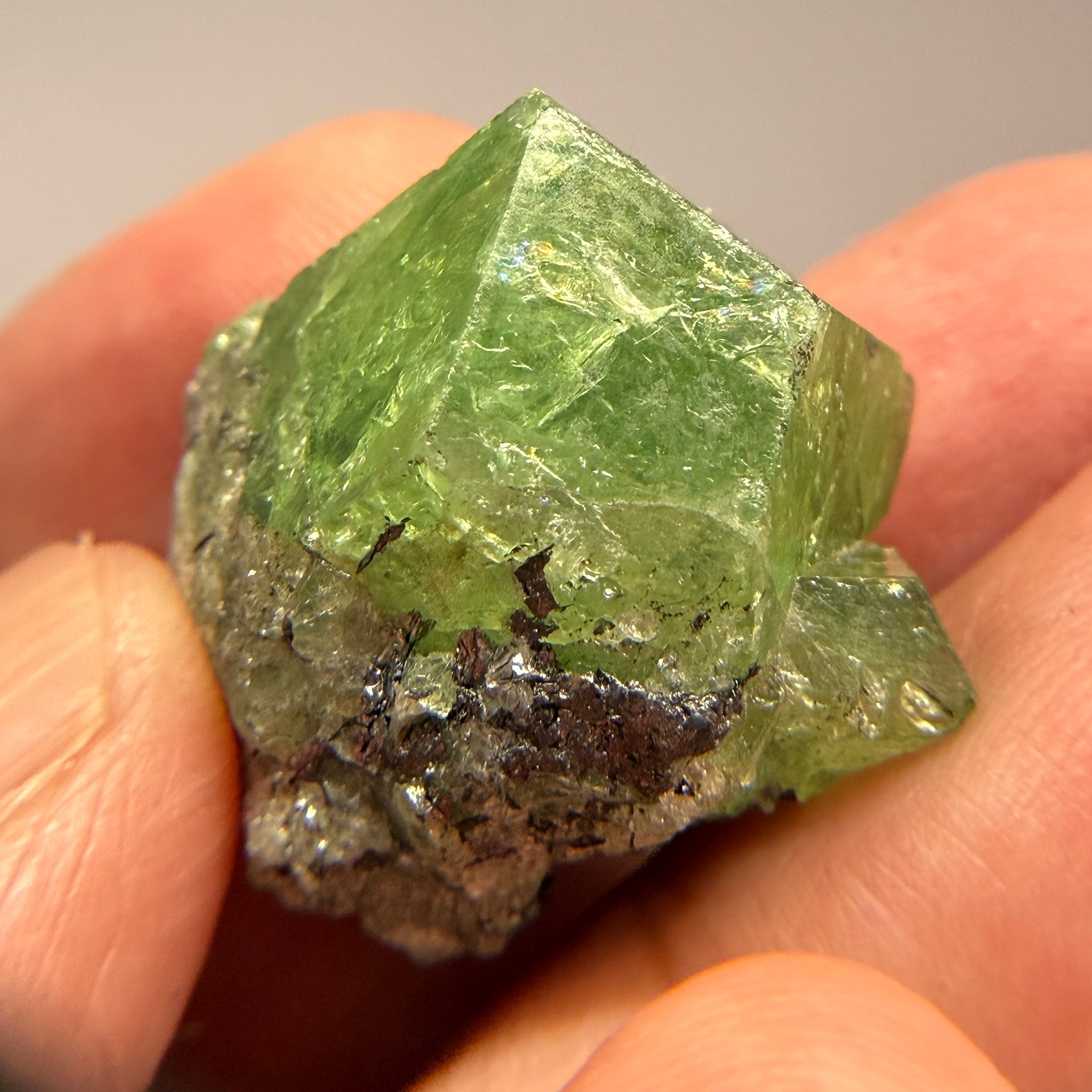 Tsavorite Garnet Crystal on Matrix, 15.1gm, Merelani, Tanzania, Untreated Unheated