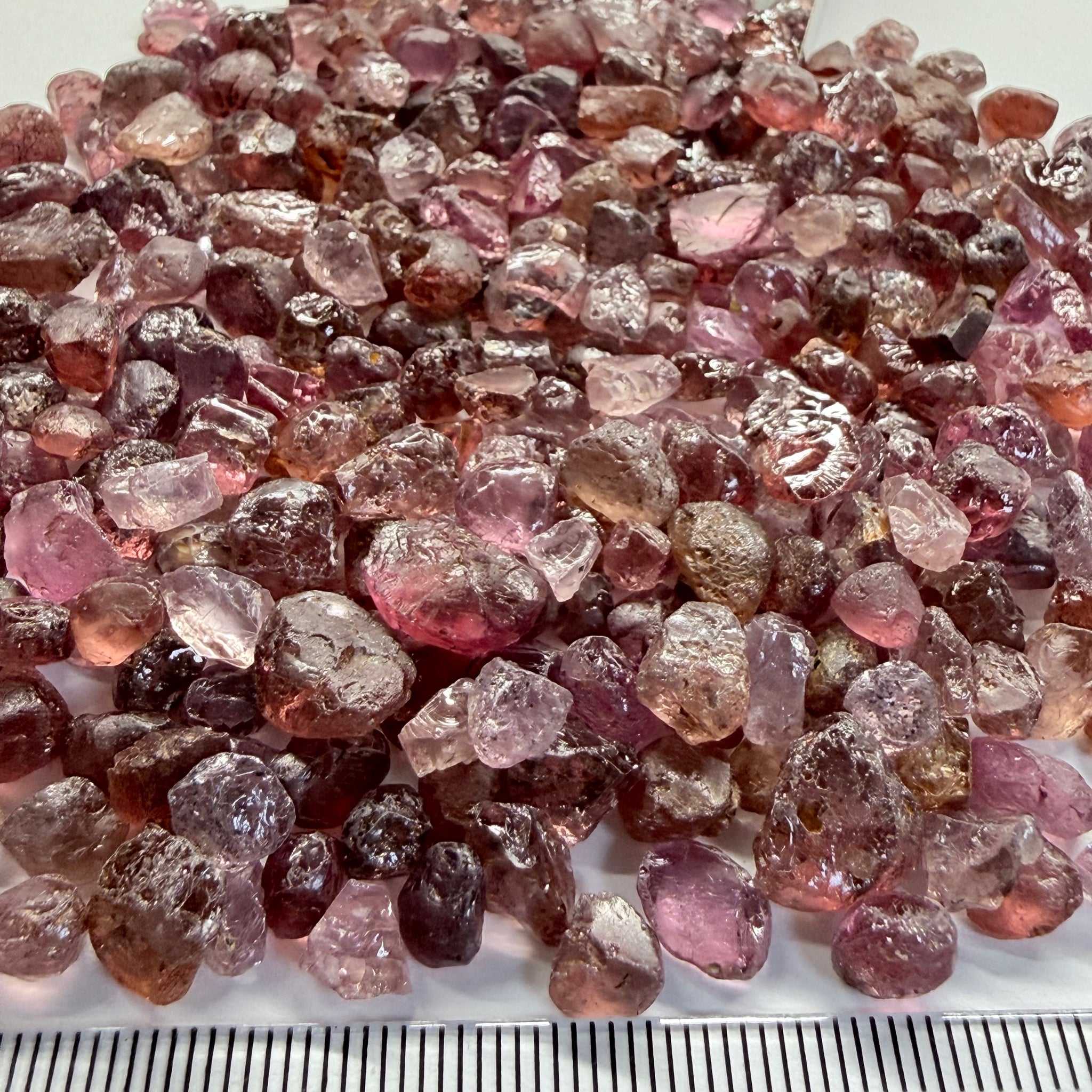 Mixed Garnet Lot some are Dragon Garnets too, 112.60gm / 563.00ct, Lindi, Tanzania, Untreated Unheated, all have inclusions but facetable with inclusions