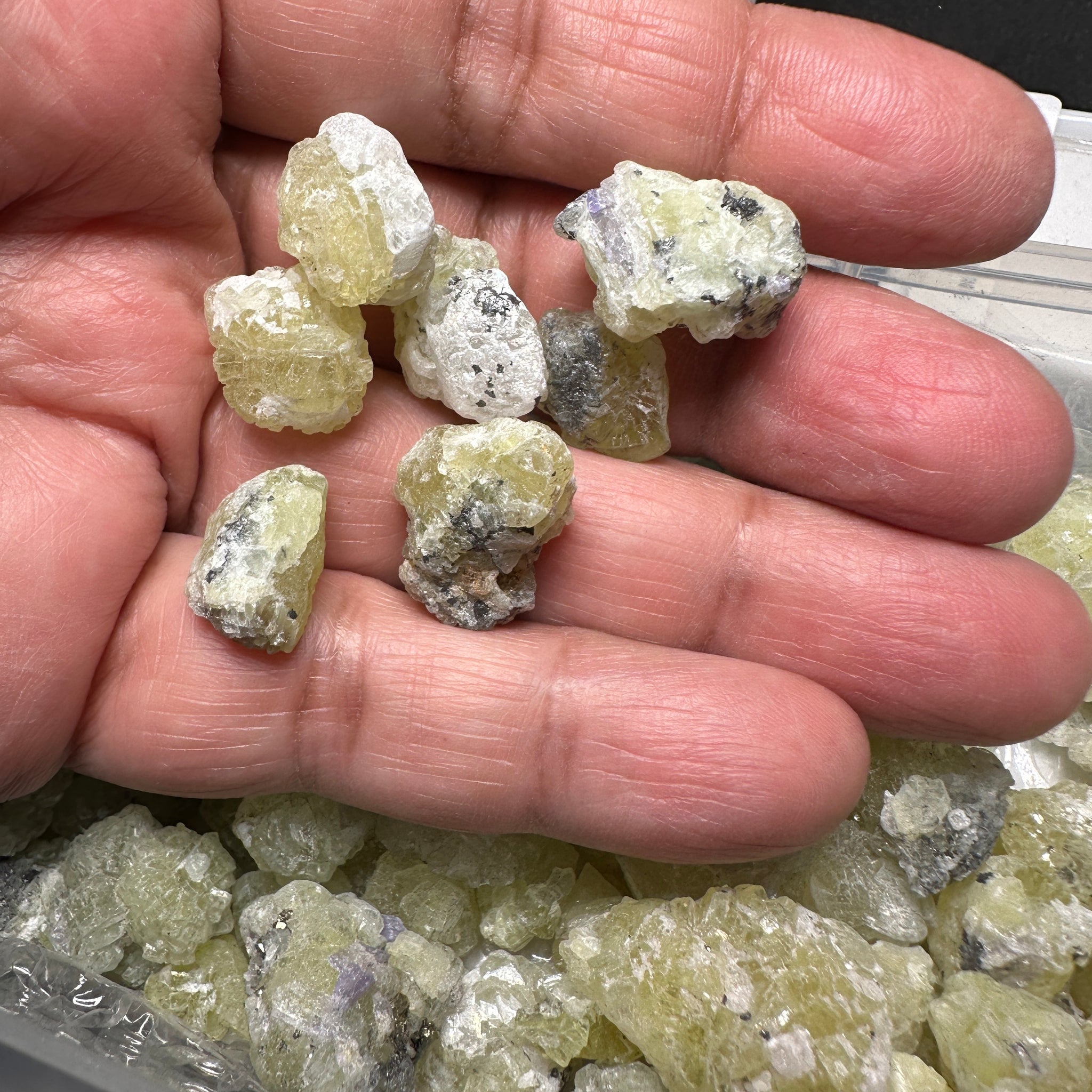 PREHINITE crystals, 5ct-17ct, Merelani Tanzania. Price per stone