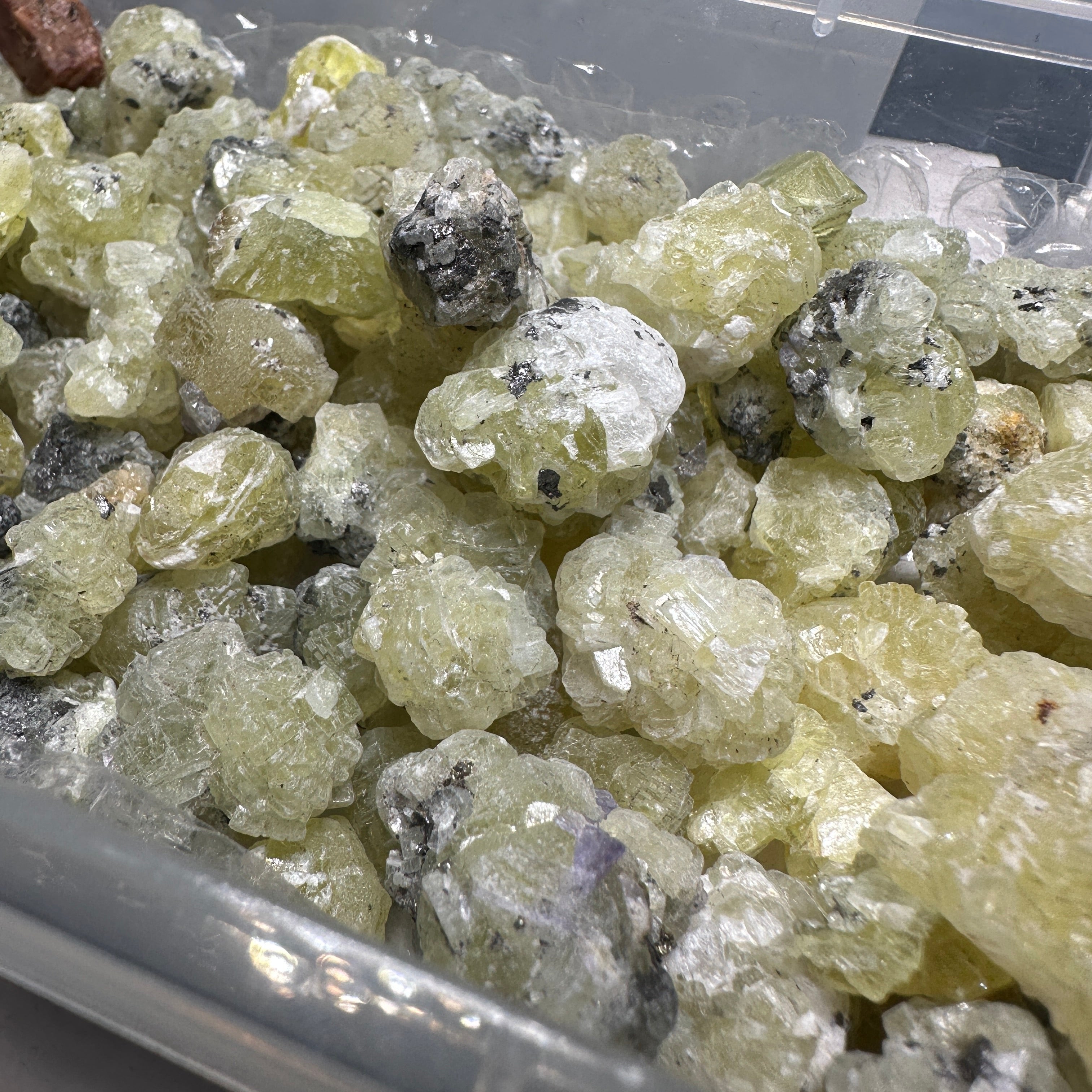 5ct-17ct PREHINITE crystals, Merelani Tanzania. Price per stone