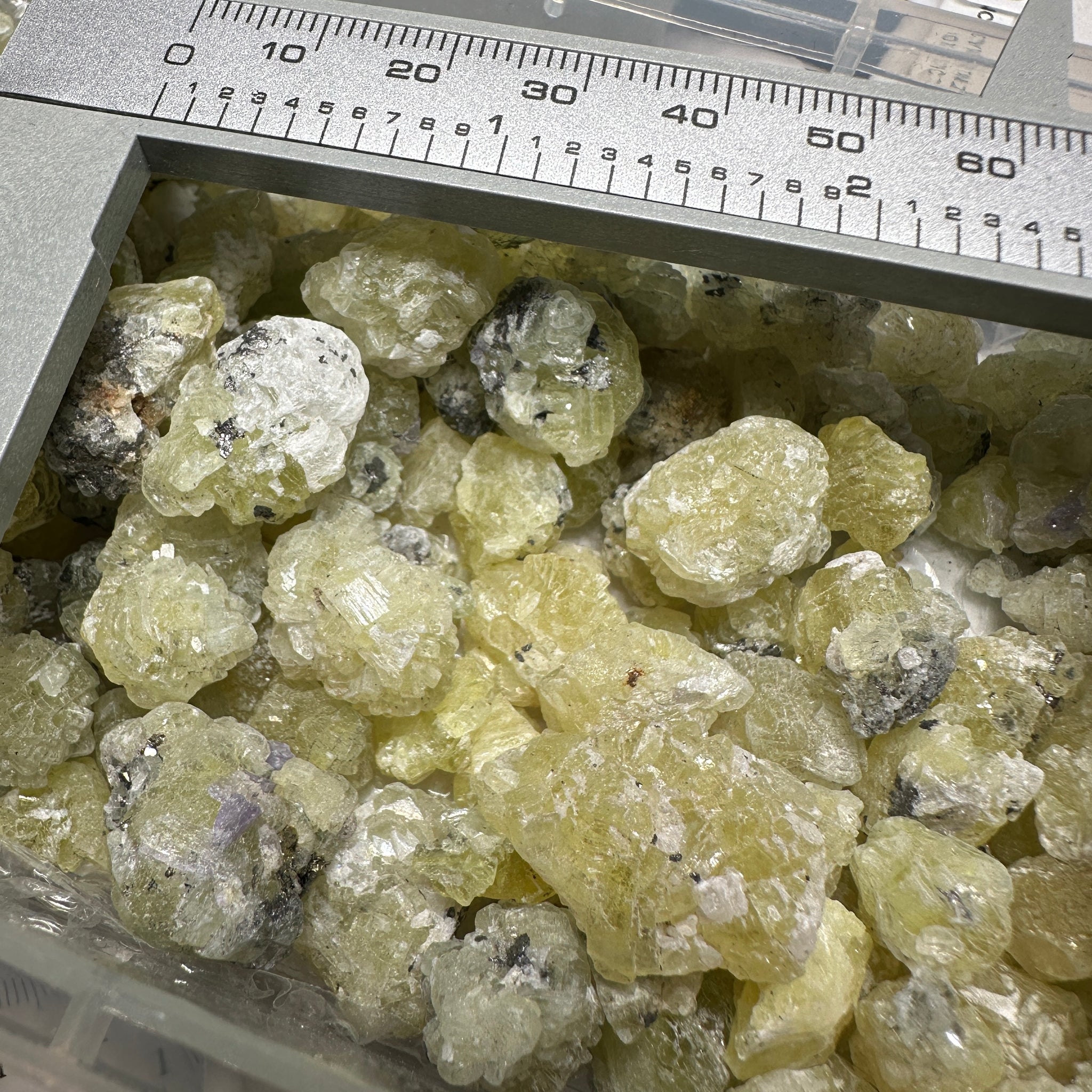 PREHINITE crystals, 5ct-17ct, Merelani Tanzania. Price per stone