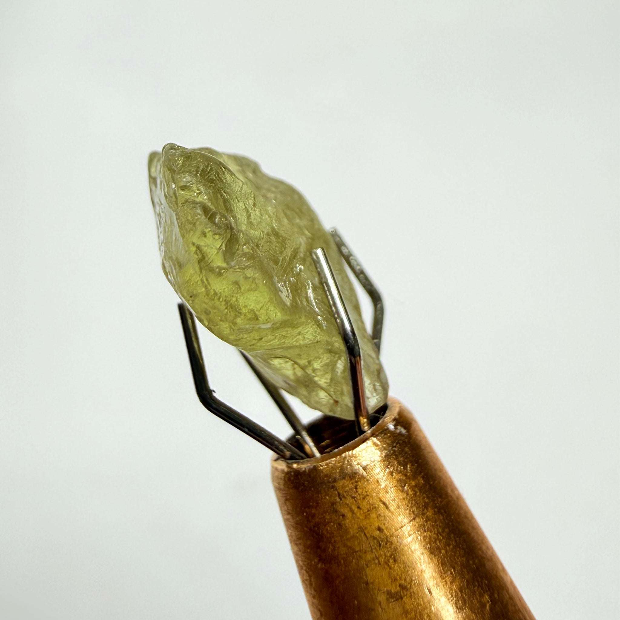 Umba Sapphire, 4.37ct, Umba Valley, Tanzania, Untreated Unheated. Flat shape, see pics and video, slightly to very slightly included