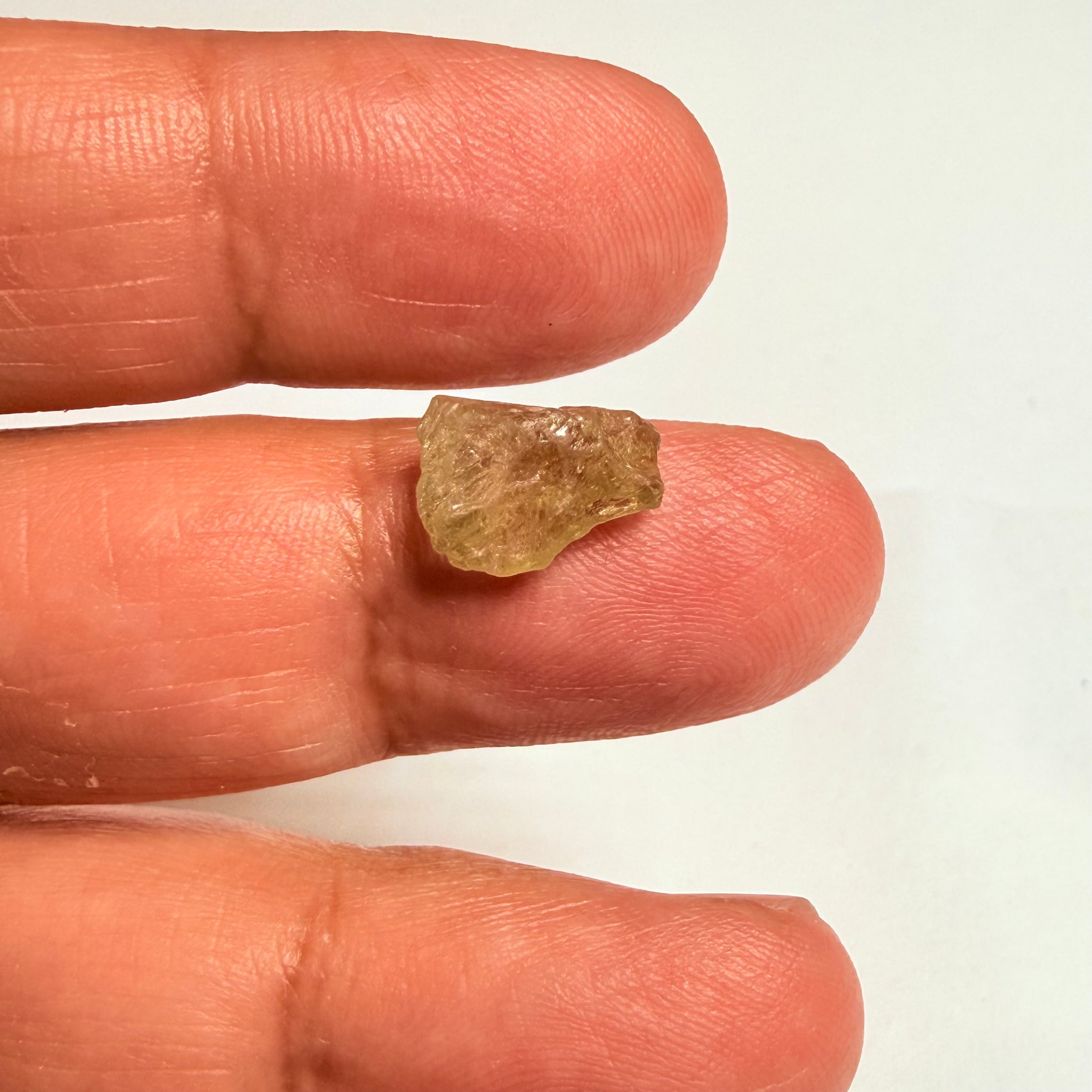 Umba Sapphire, 4.37ct, Umba Valley, Tanzania, Untreated Unheated. Flat shape, see pics and video, slightly to very slightly included