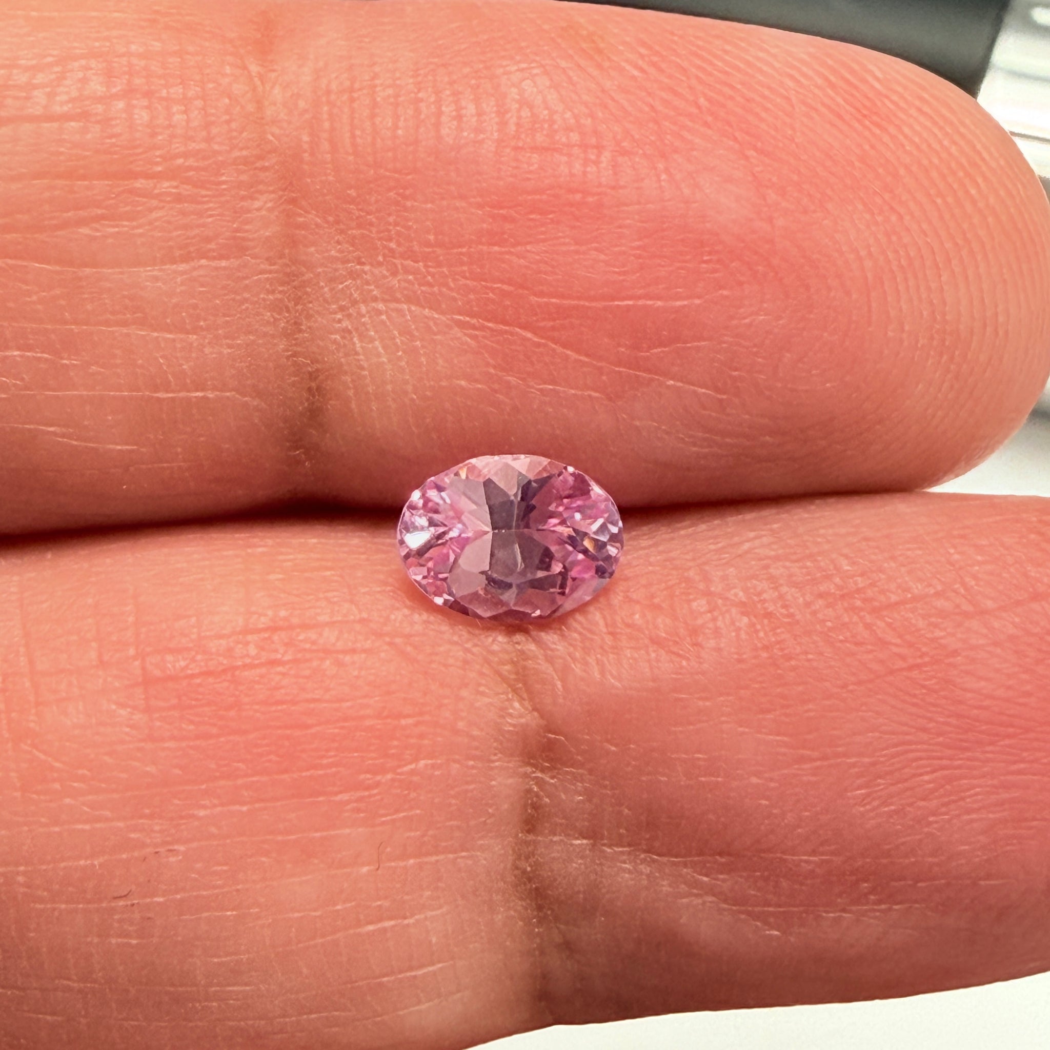 Spinel 0.83ct, Mahenge, Tanzania. Untreated Unheated