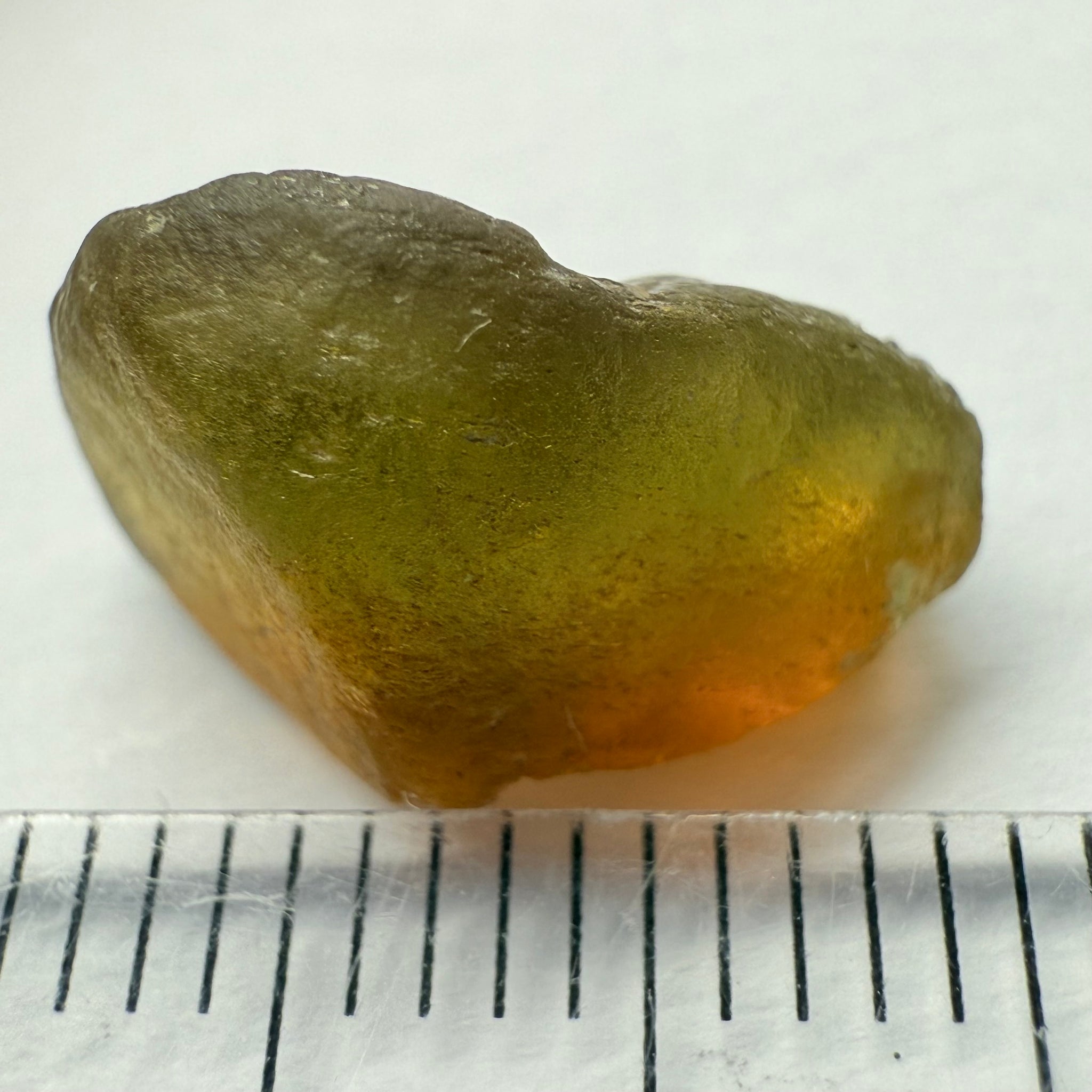 Tourmaline, Tanzania, 5.52ct, Untreated Unheated, dividing crack, slice into 2 clean vvs-if stones, see shape