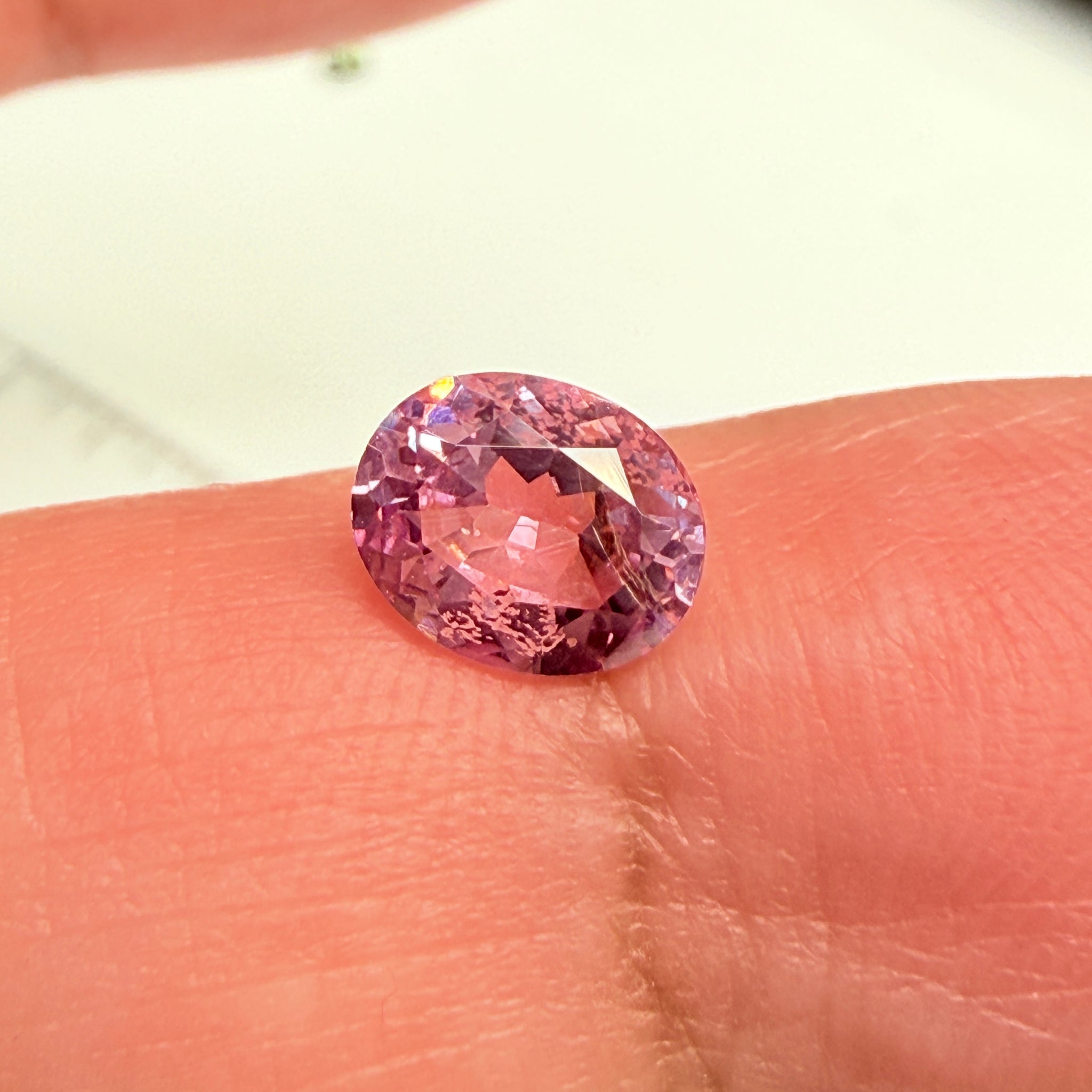 Mahenge Spinel, beautiful RAINBOW forming on the inclusion, 1.03ct, Mahenge, Tanzania, Untreated Unheated
