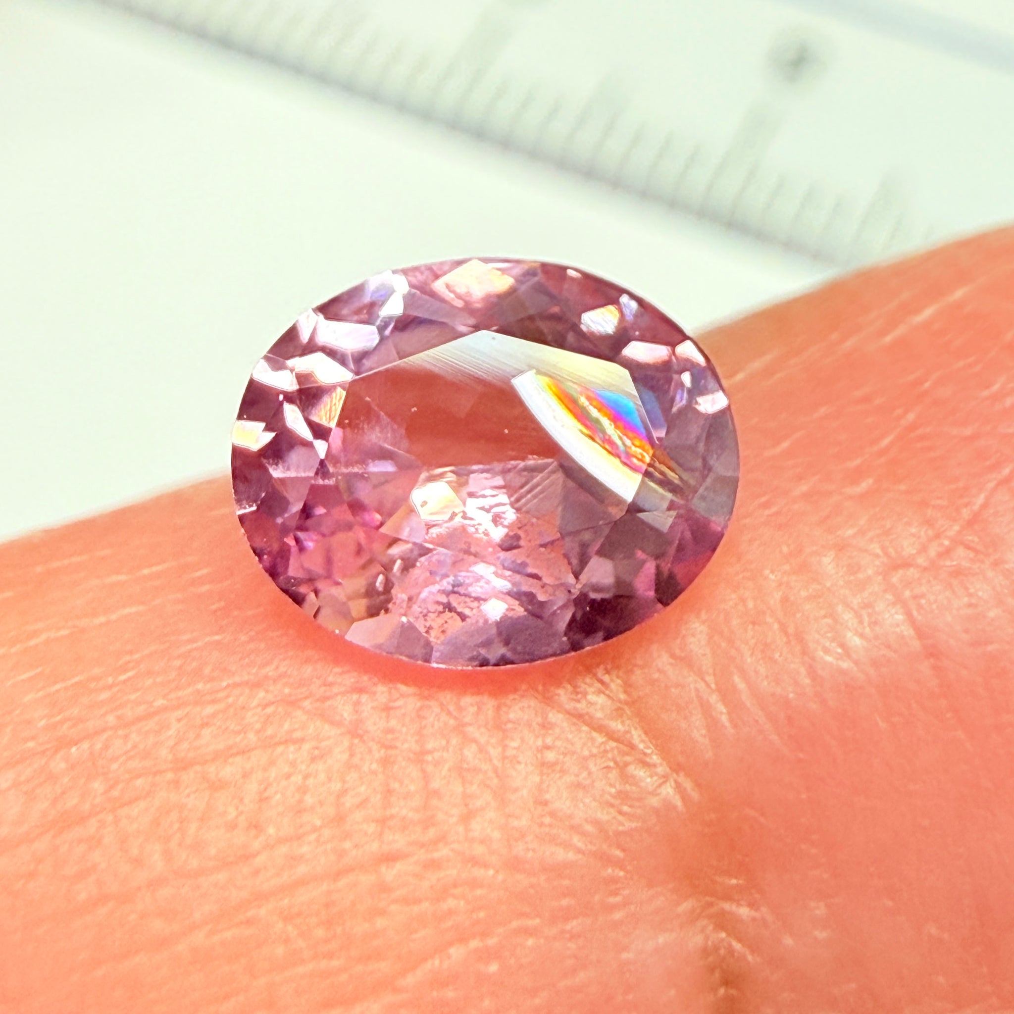 Mahenge Spinel, beautiful RAINBOW forming on the inclusion, 1.03ct, Mahenge, Tanzania, Untreated Unheated
