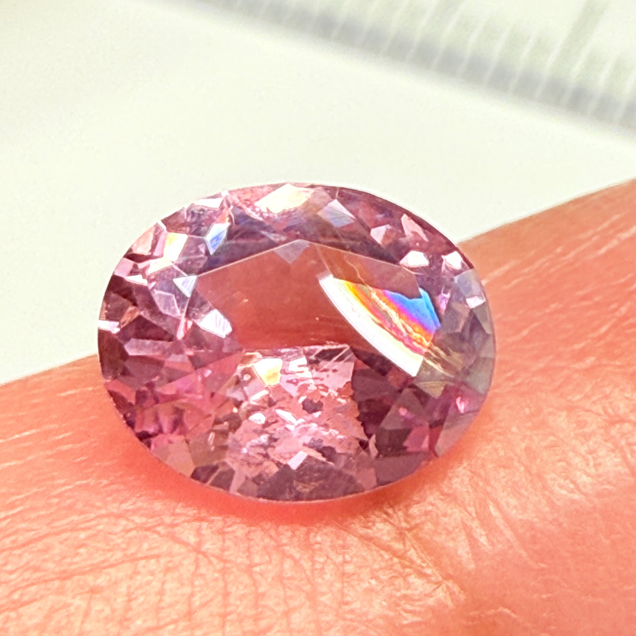 Mahenge Spinel, beautiful RAINBOW forming on the inclusion, 1.03ct, Mahenge, Tanzania, Untreated Unheated