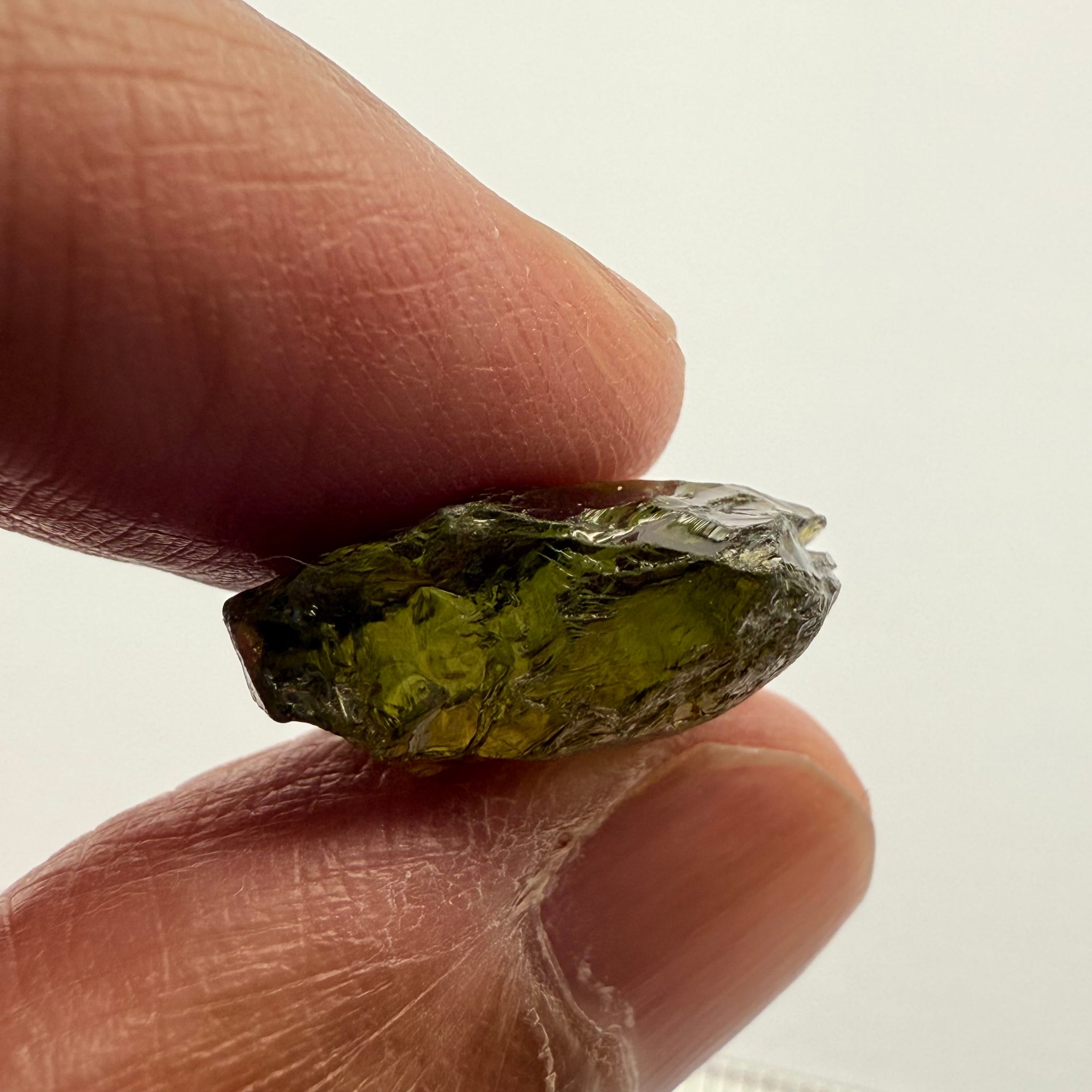 Tanzanian Tourmaline, vvs but dark, 13.14ct, Untreated Unheated, flat shape