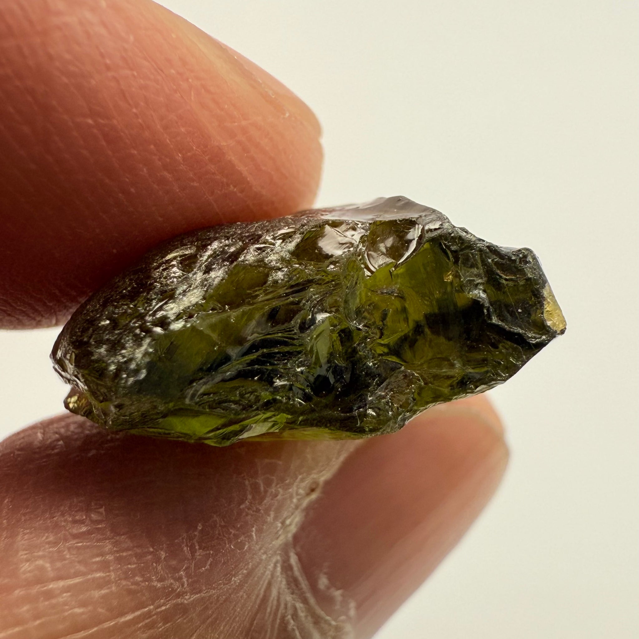 Tanzanian Tourmaline, vvs but dark, 13.14ct, Untreated Unheated, flat shape