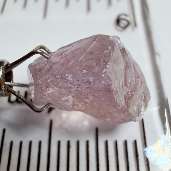 Umba Sapphire, 6.80ct, Umba Valley, Tanzania, Untreated Unheated. Slight ‘gunk’ on one end will grind off on pre-form, rest vvs