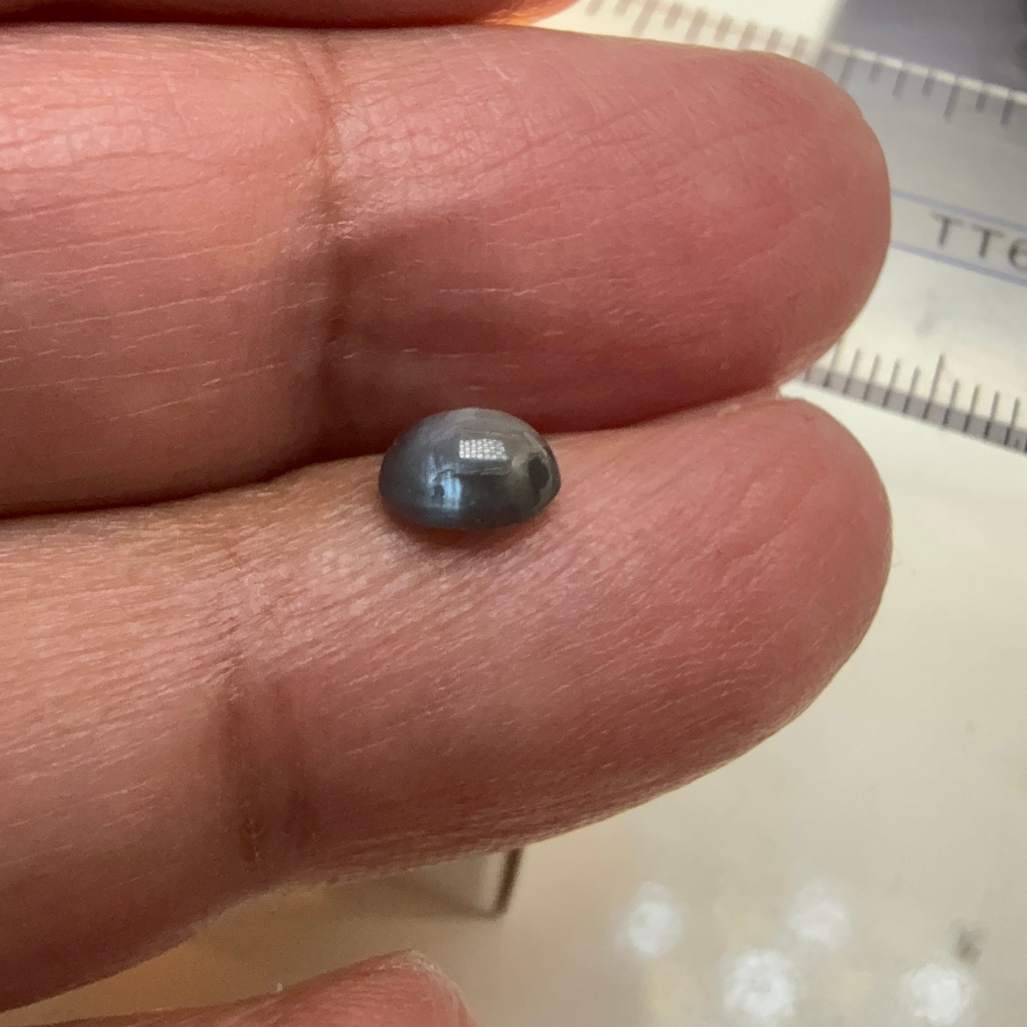 Cats-Eye Alexandrite (very slight partial cats-eye effect), 1.00ct, Manyara, Tanzania, Untreated Unheated