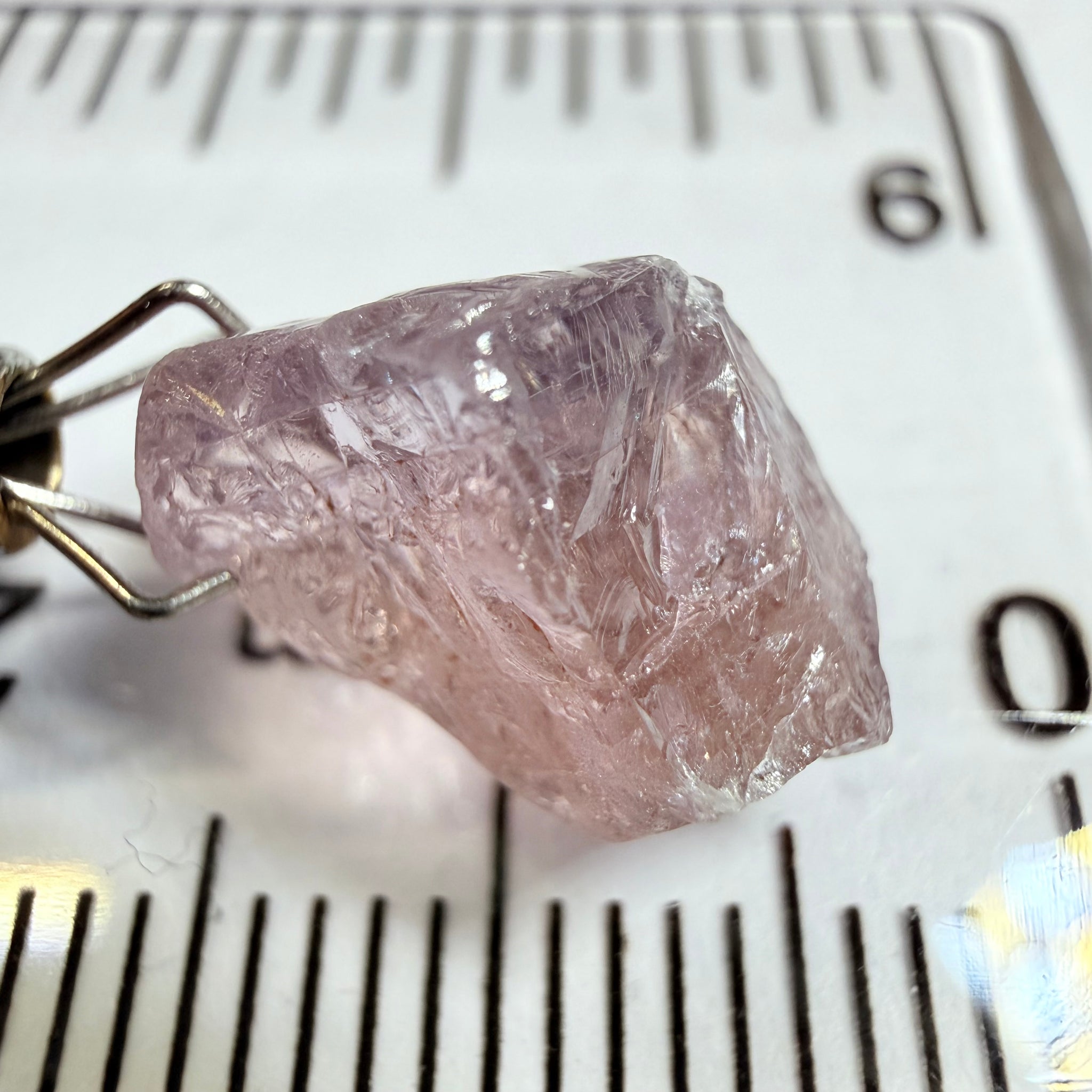 Umba Sapphire, 6.80ct, Umba Valley, Tanzania, Untreated Unheated. Slight ‘gunk’ on one end will grind off on pre-form, rest vvs