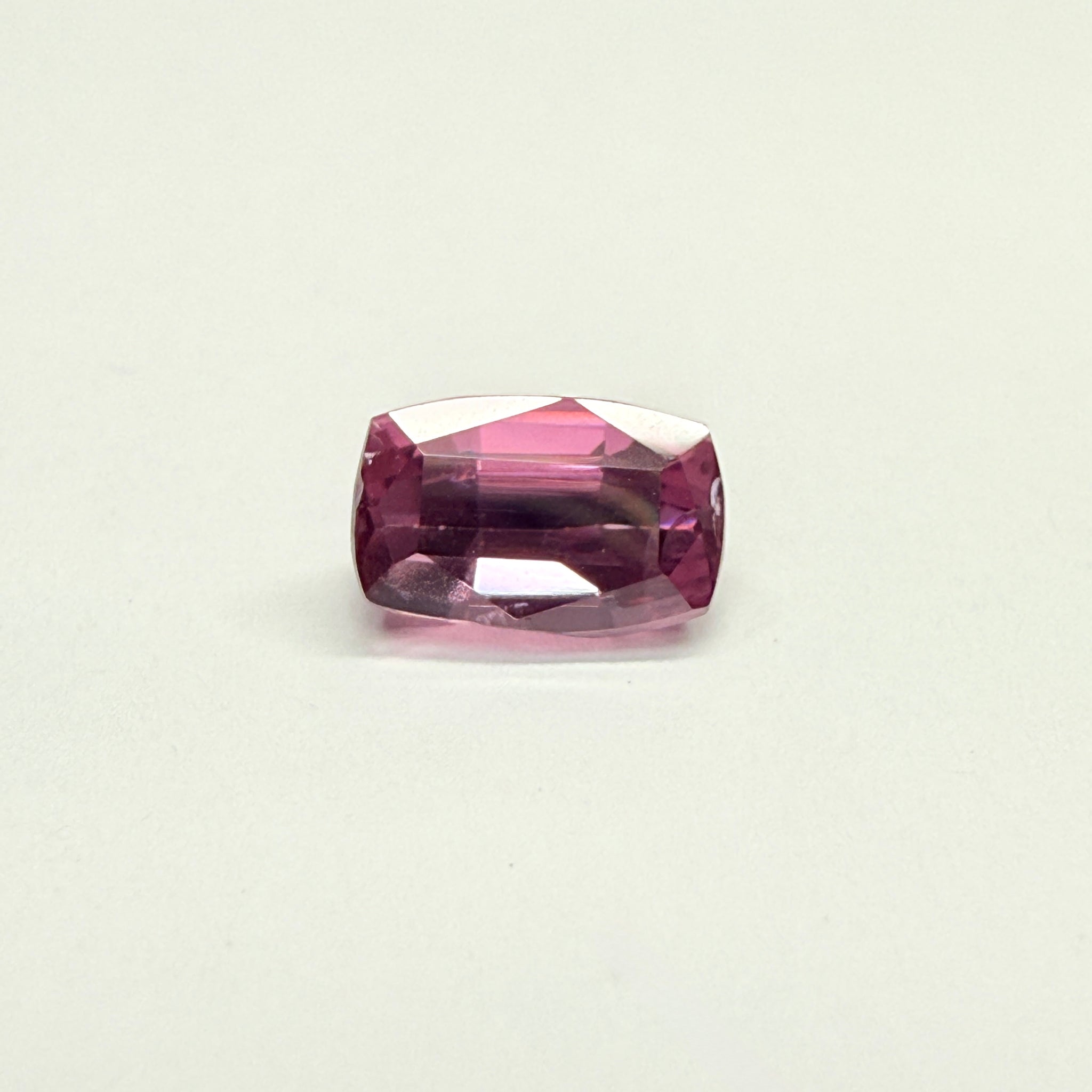 Spinel Mahenge, 1.22ct, Tanzania. Untreated Unheated