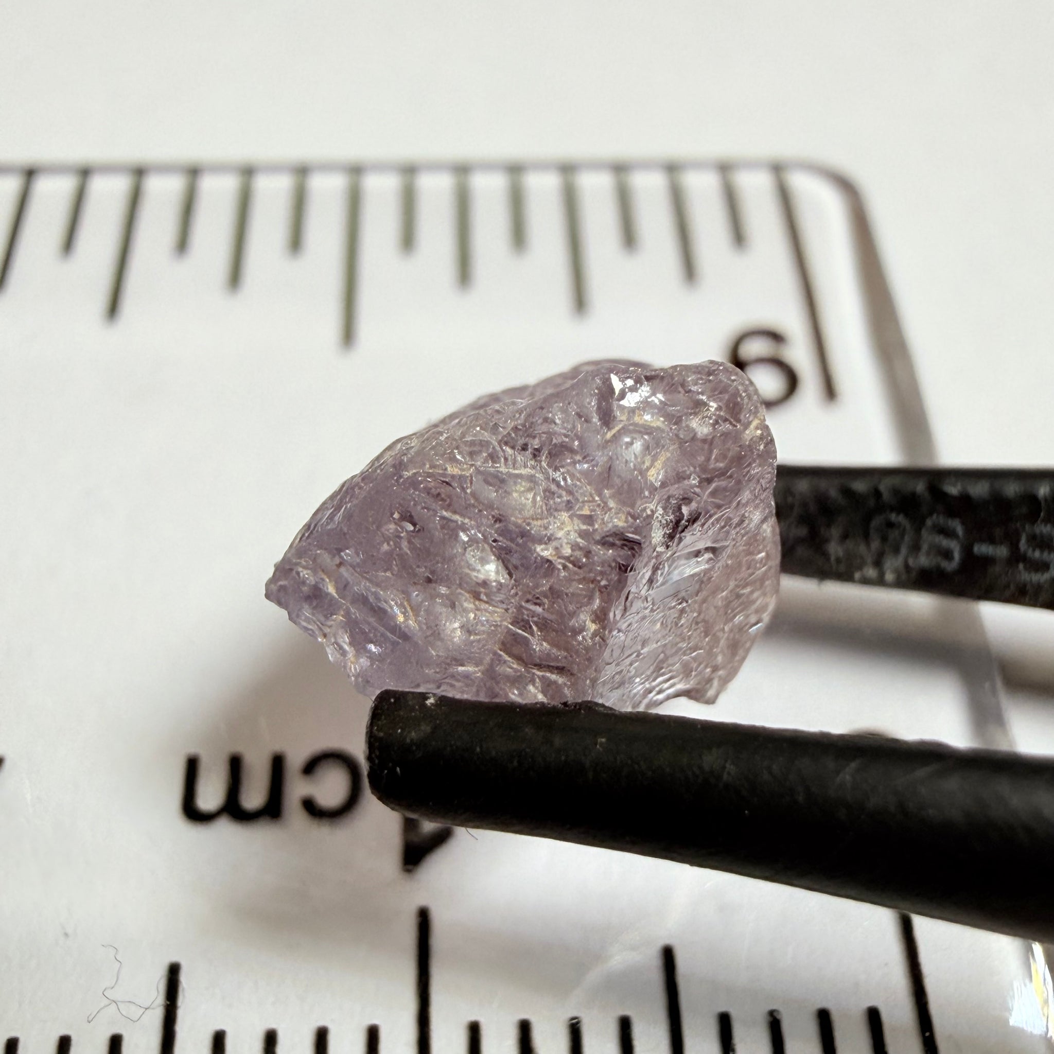 Umba Sapphire, 5.09ct, Umba Valley, Tanzania, Untreated Unheated. Slight ‘gunk’ on the outsides that will need to be taken off on pre-form, rest vs-vvs, see pics, I have circled what needs to come off
