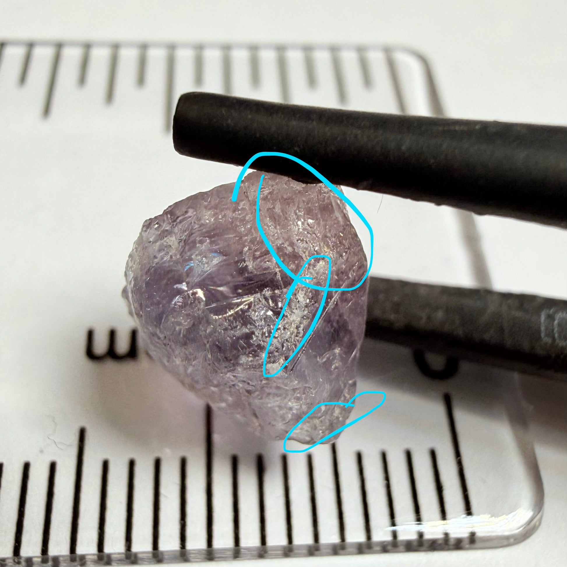Umba Sapphire, 5.09ct, Umba Valley, Tanzania, Untreated Unheated. Slight ‘gunk’ on the outsides that will need to be taken off on pre-form, rest vs-vvs, see pics, I have circled what needs to come off