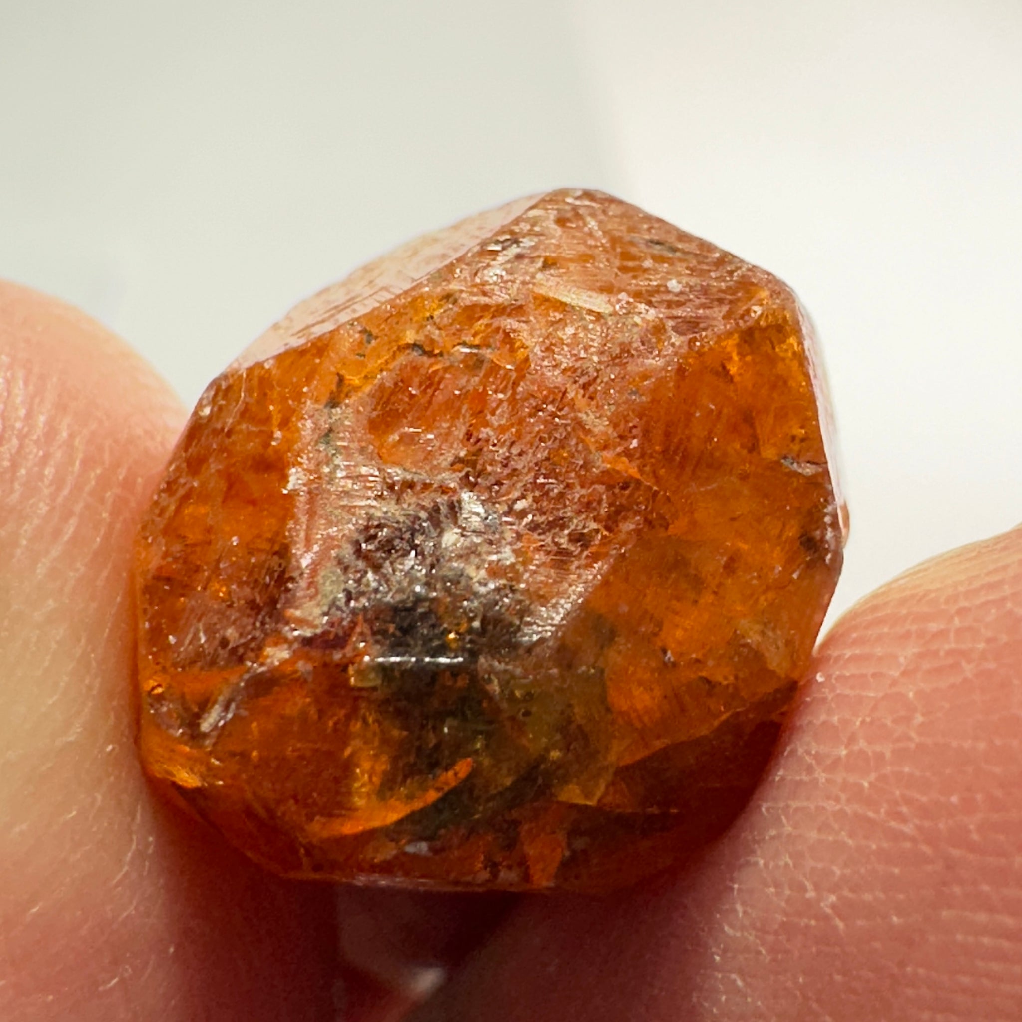 Spessartite Garnet Crystal, 30.79ct / 6.15gm, Loliondo, Tanzania. Untreated Unheated