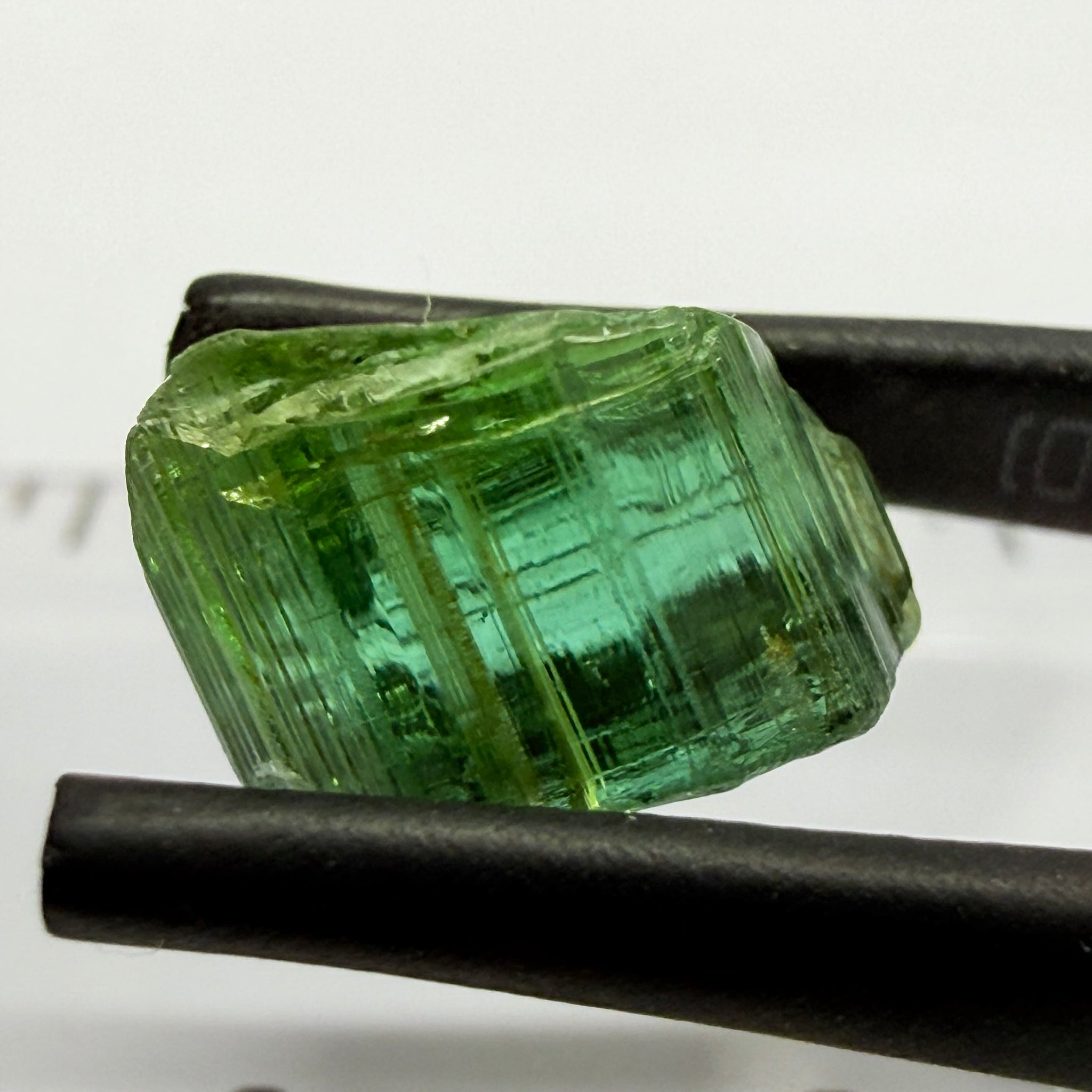Congo Tourmaline, 4.89ct, Untreated Unheated, needles going through