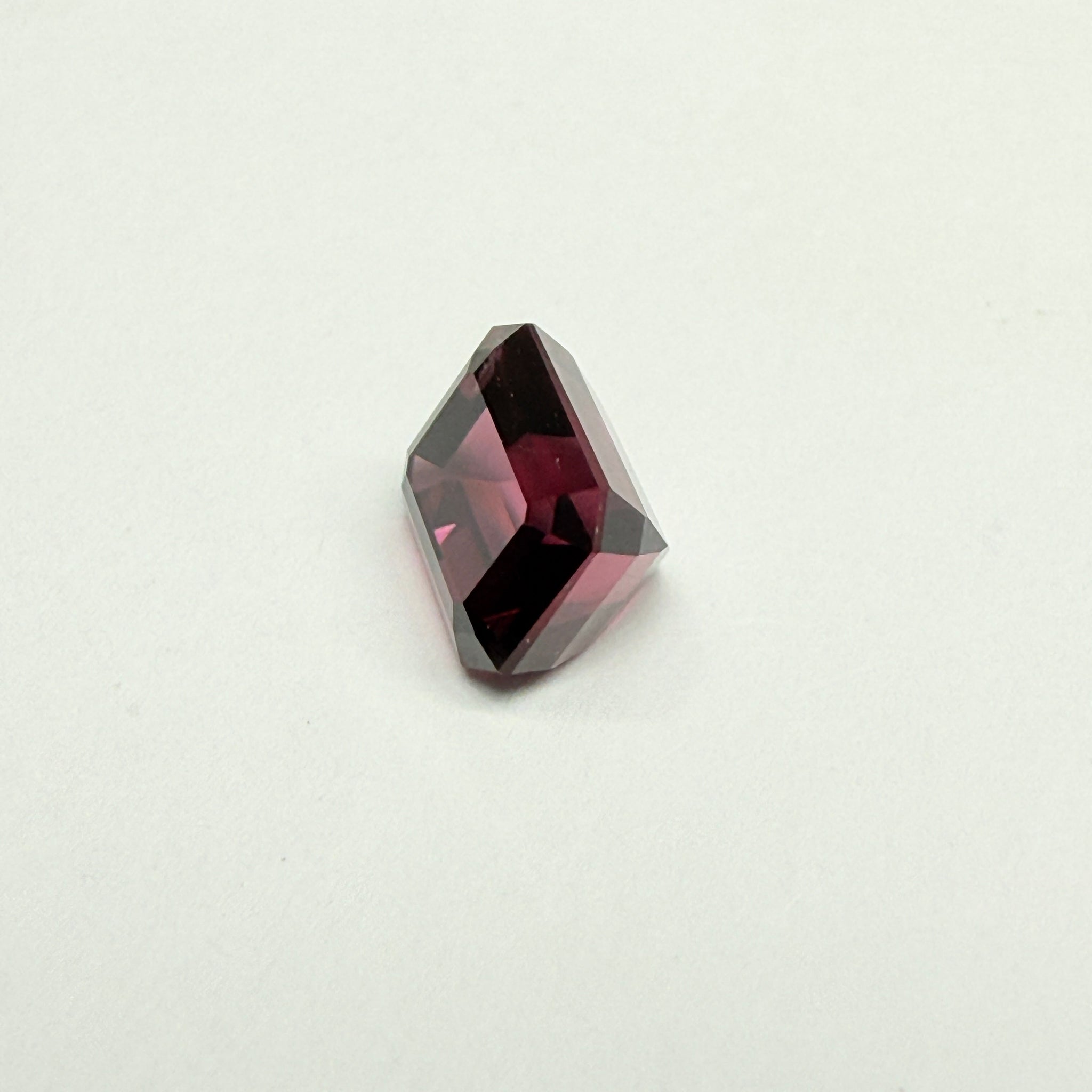 Mahenge Spinel, 1.84ct, Mahenge Tanzania, Untreated Unheated, Purple Spinel