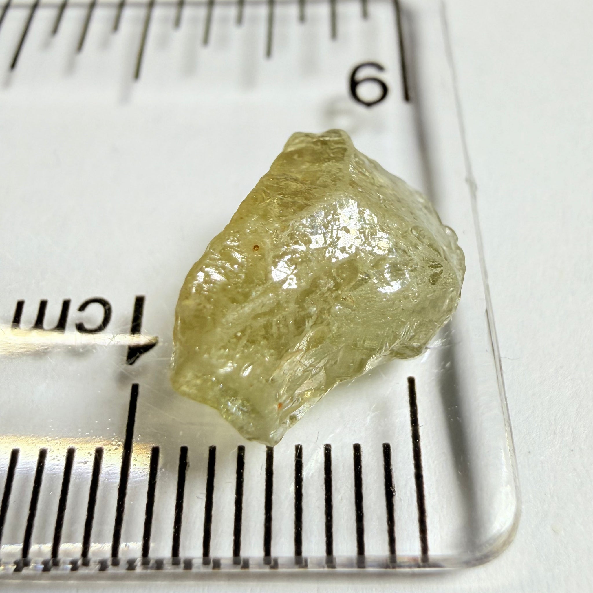 Umba Sapphire, 4.37ct, Umba Valley, Tanzania, Untreated Unheated. Flat shape, see pics and video, slightly to very slightly included