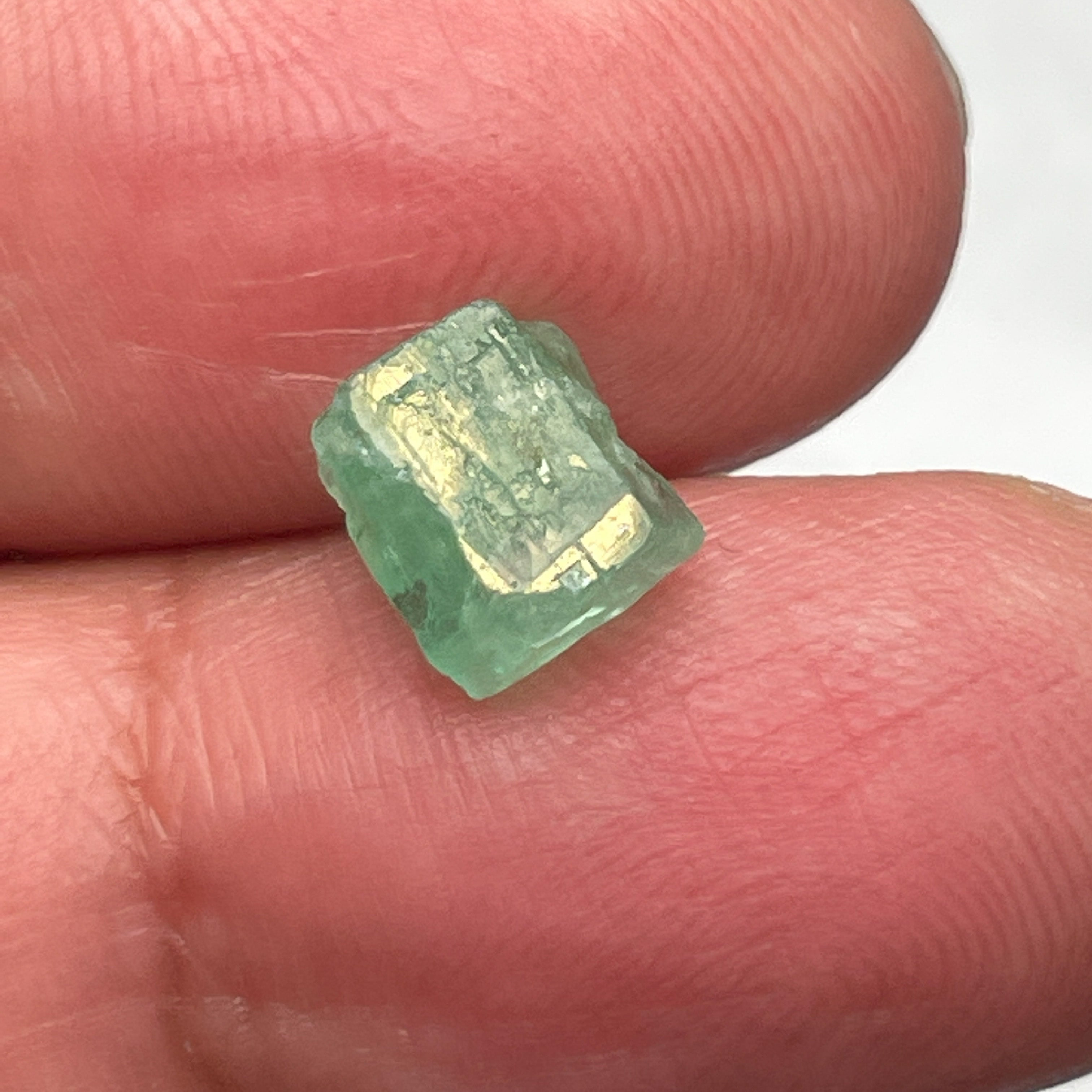 2.56Ct Emerald Crystal. Tanzania. No Oil Untreated Unheated.