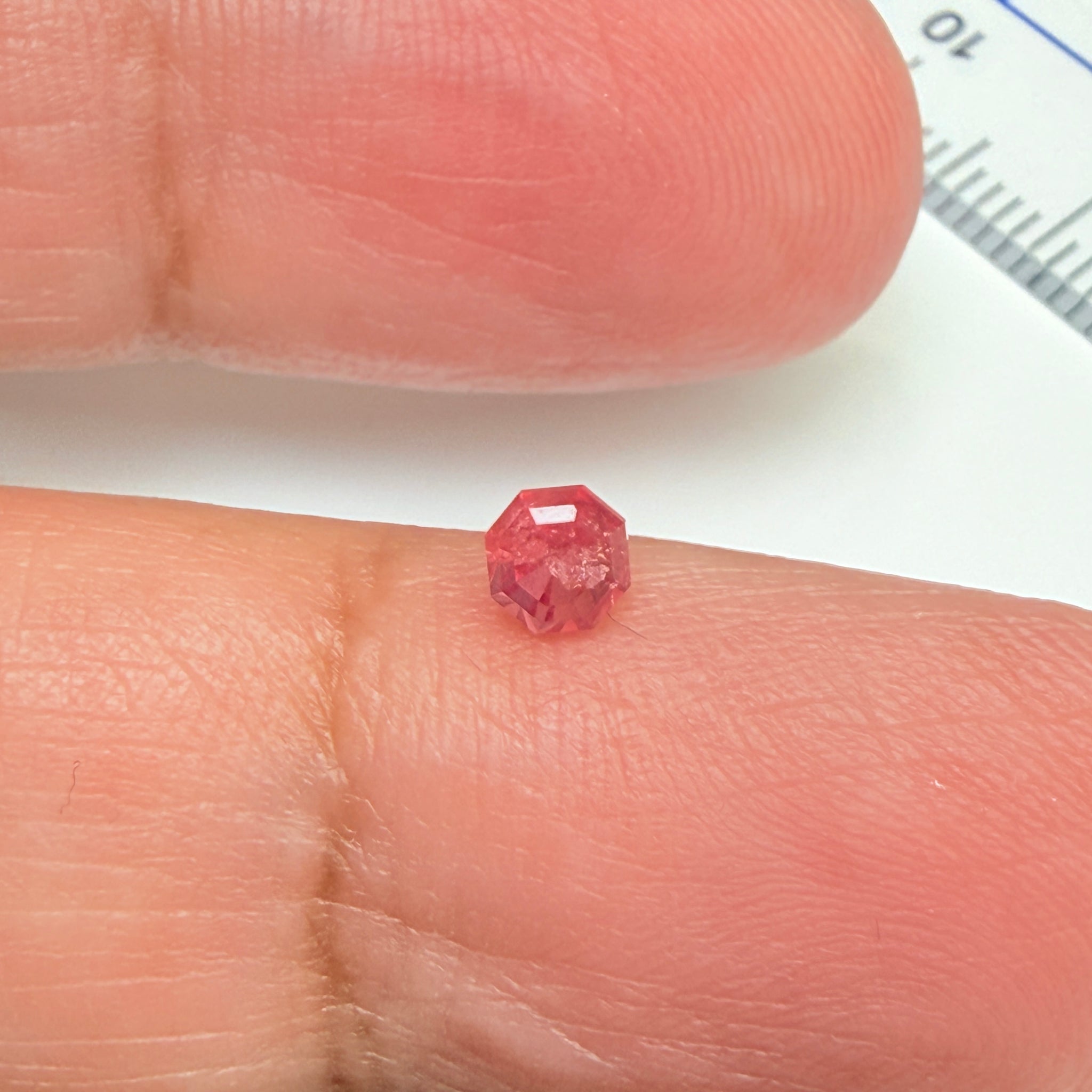 Mahenge Spinel, 0.41ct, Mahenge, Tanzania, Untreated Unheated, for a high setting