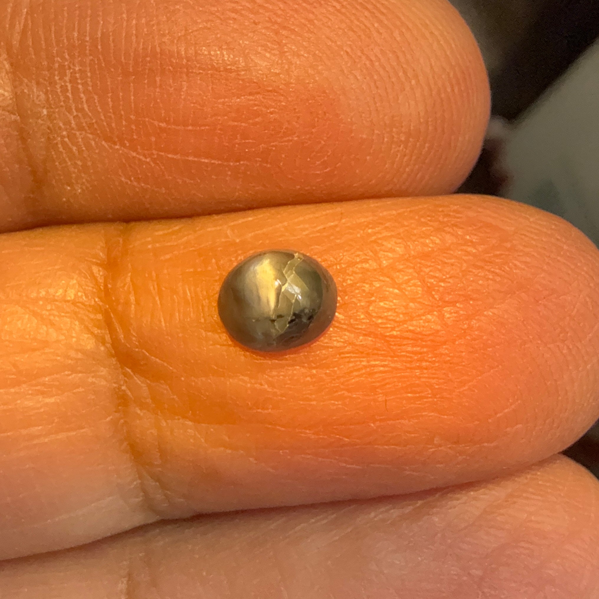 Cats-Eye Alexandrite (very slight partial cats-eye effect), 0.81ct, Manyara, Tanzania, Untreated Unheated