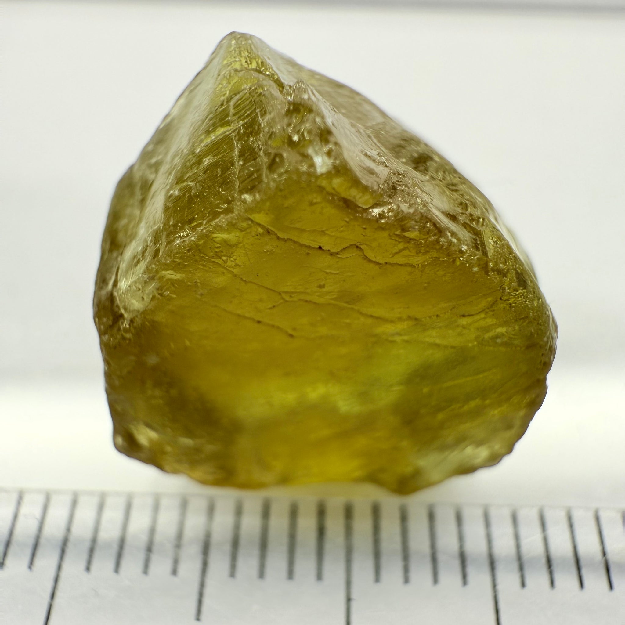 Apatite, silky, 18.50ct, Tanzania, Untreated, Unheated