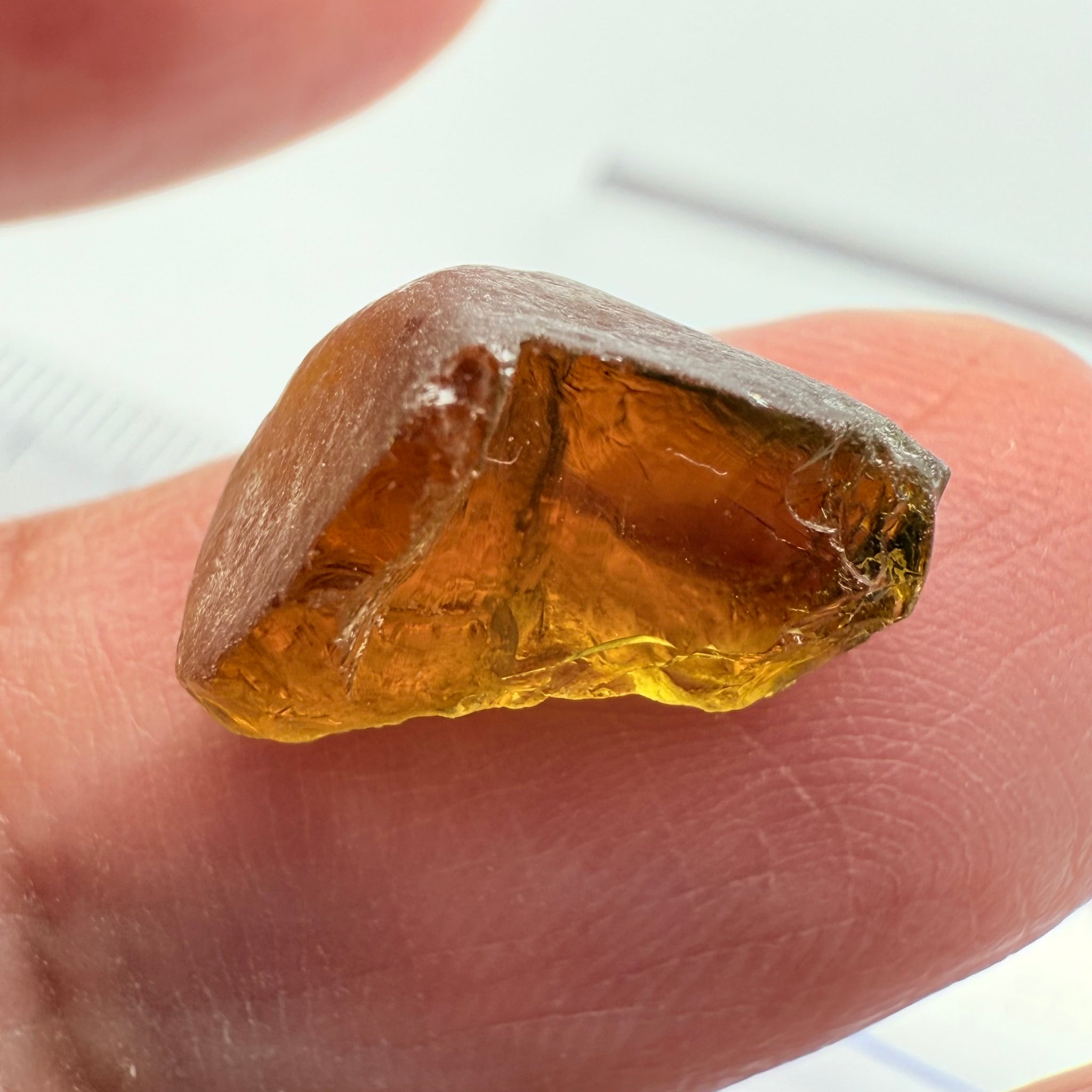 Tourmaline, Tanzania, 5.52ct, Untreated Unheated, dividing crack, slice into 2 clean vvs-if stones, see shape