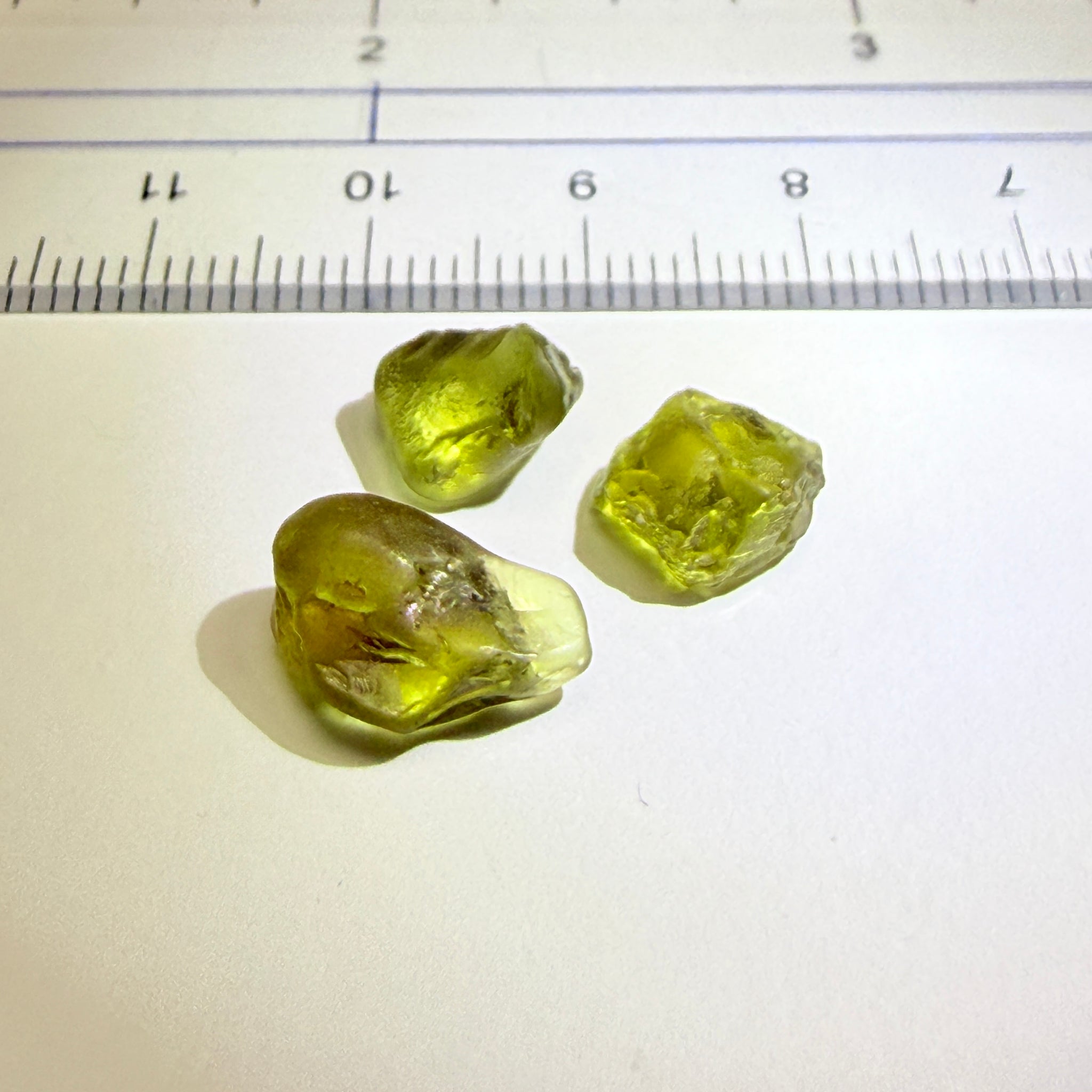 Chrysoberyl Lot, 10.75ct, Tunduru, Tanzania, Untreated Unheated, vvs-if, but flattish shapes, colour change chrysoberyl
