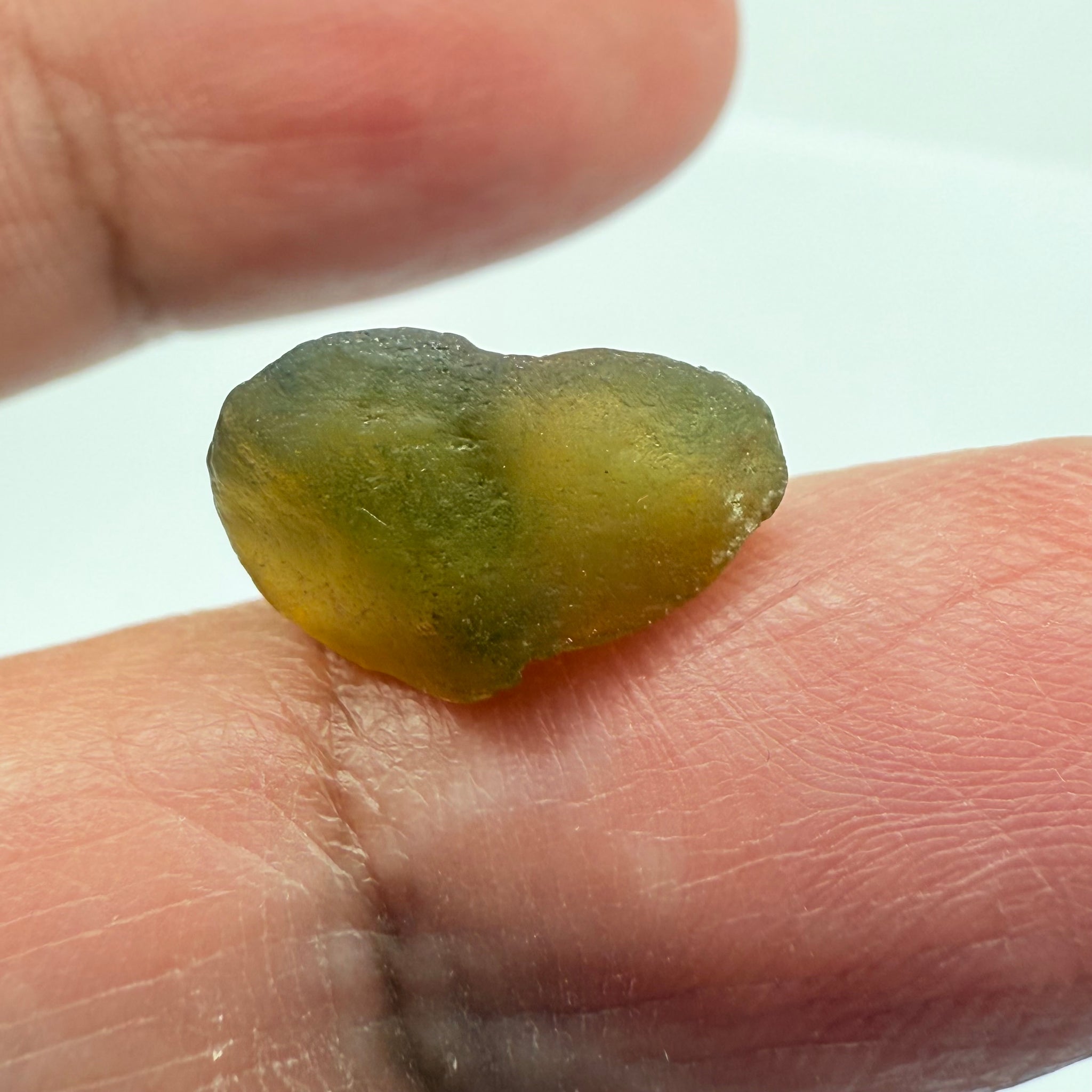 Tourmaline, Tanzania, 5.52ct, Untreated Unheated, dividing crack, slice into 2 clean vvs-if stones, see shape