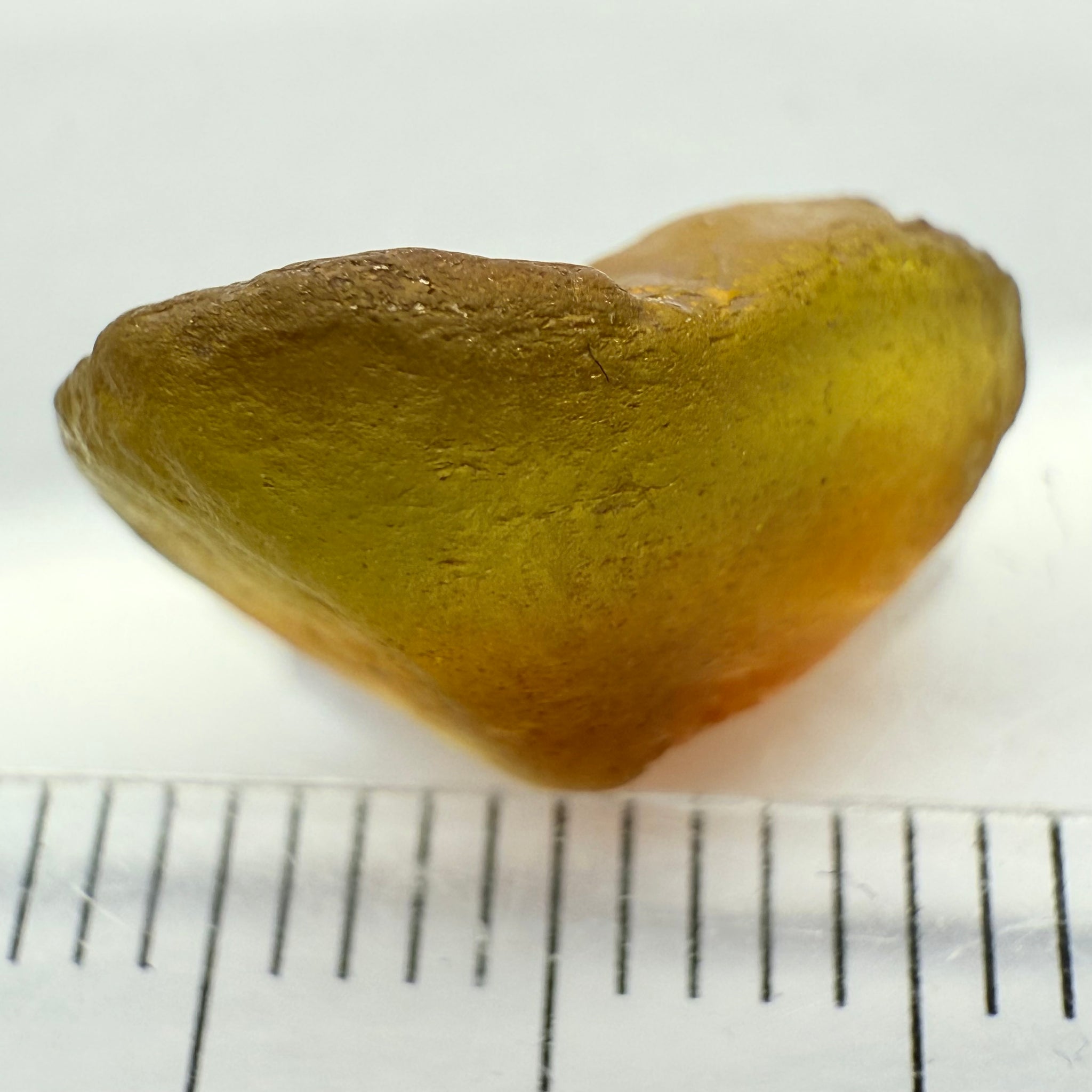 Tourmaline, Tanzania, 5.52ct, Untreated Unheated, dividing crack, slice into 2 clean vvs-if stones, see shape