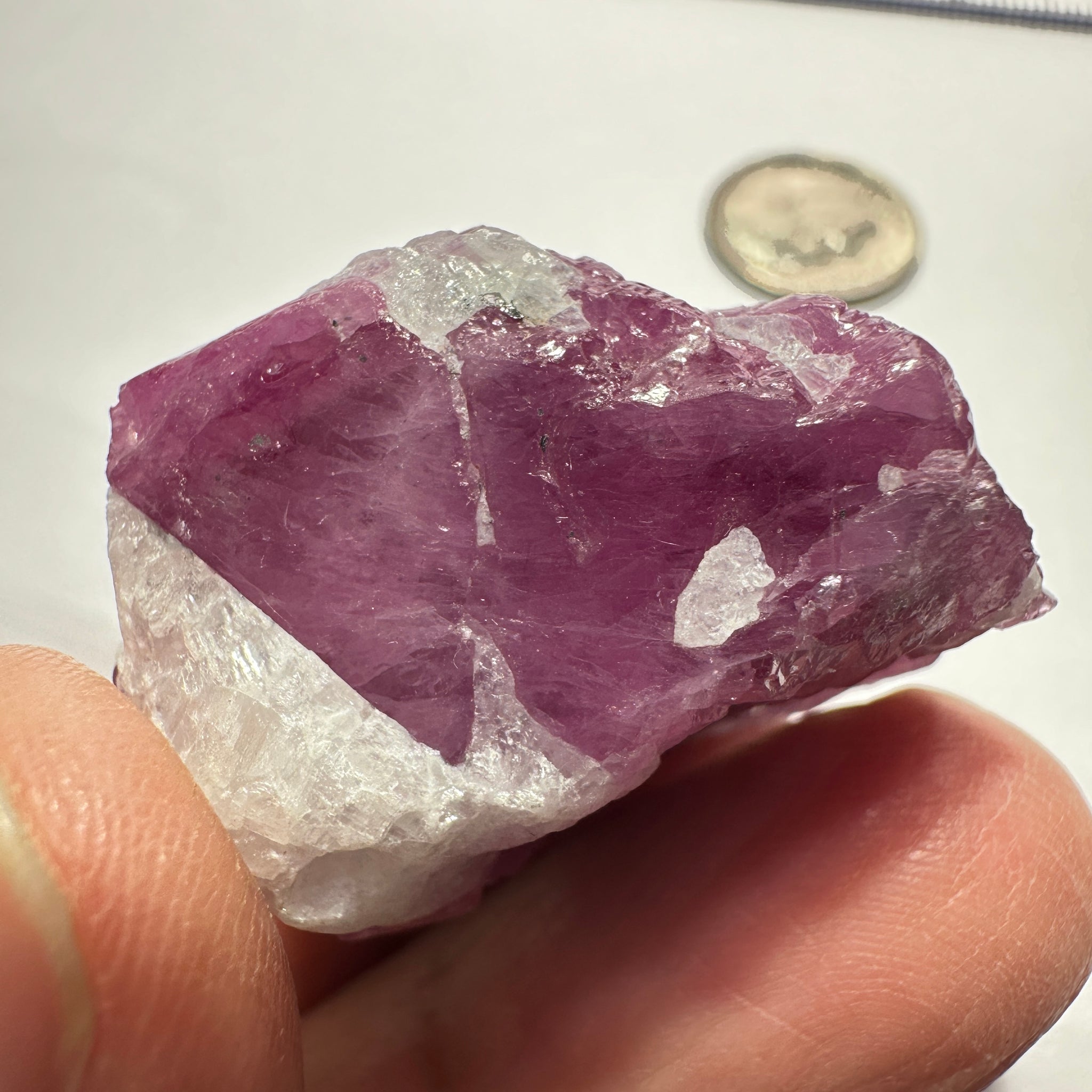 Spinel Crystal on matrix, 133.60ct / 26.72gm, Mahenge, Tanzania, Untreated Unheated. 3.2 x 2.4 x 2.0cm