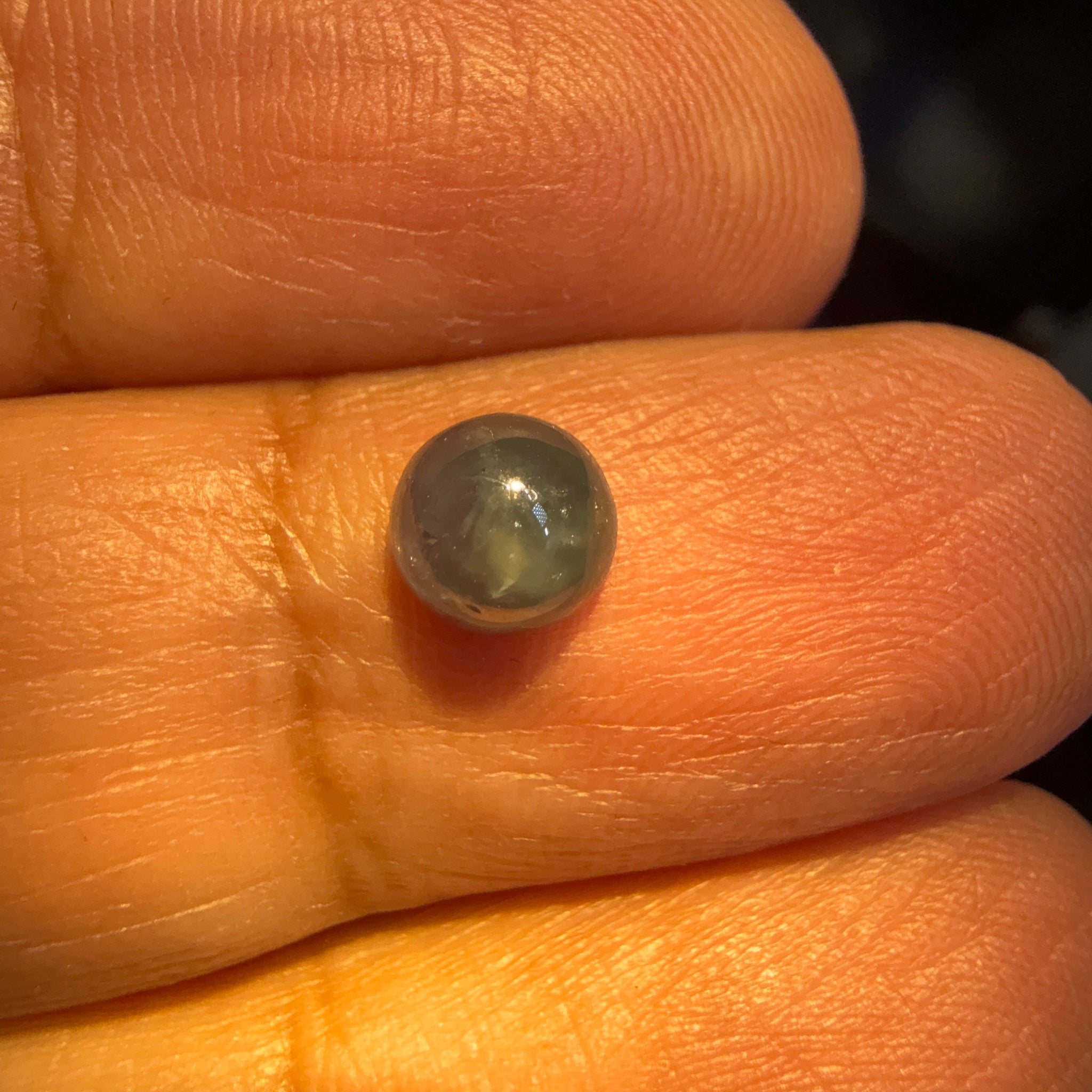 Cats-Eye Alexandrite (very slight partial cats-eye effect), 1.09ct, Manyara, Tanzania, Untreated Unheated