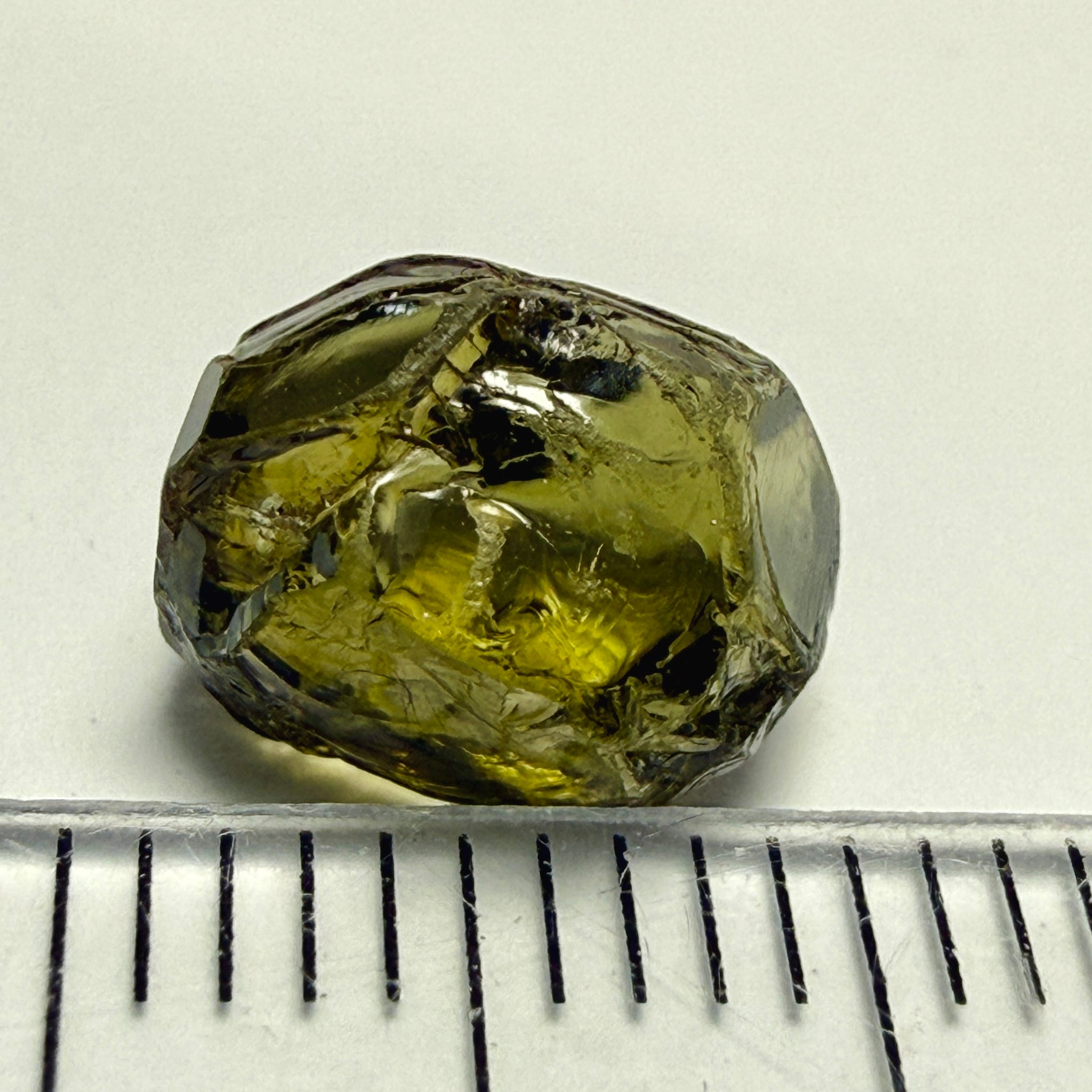 Tourmaline crystal, 3.52ct, Mozambique, Untreated Unheated, vvs-if